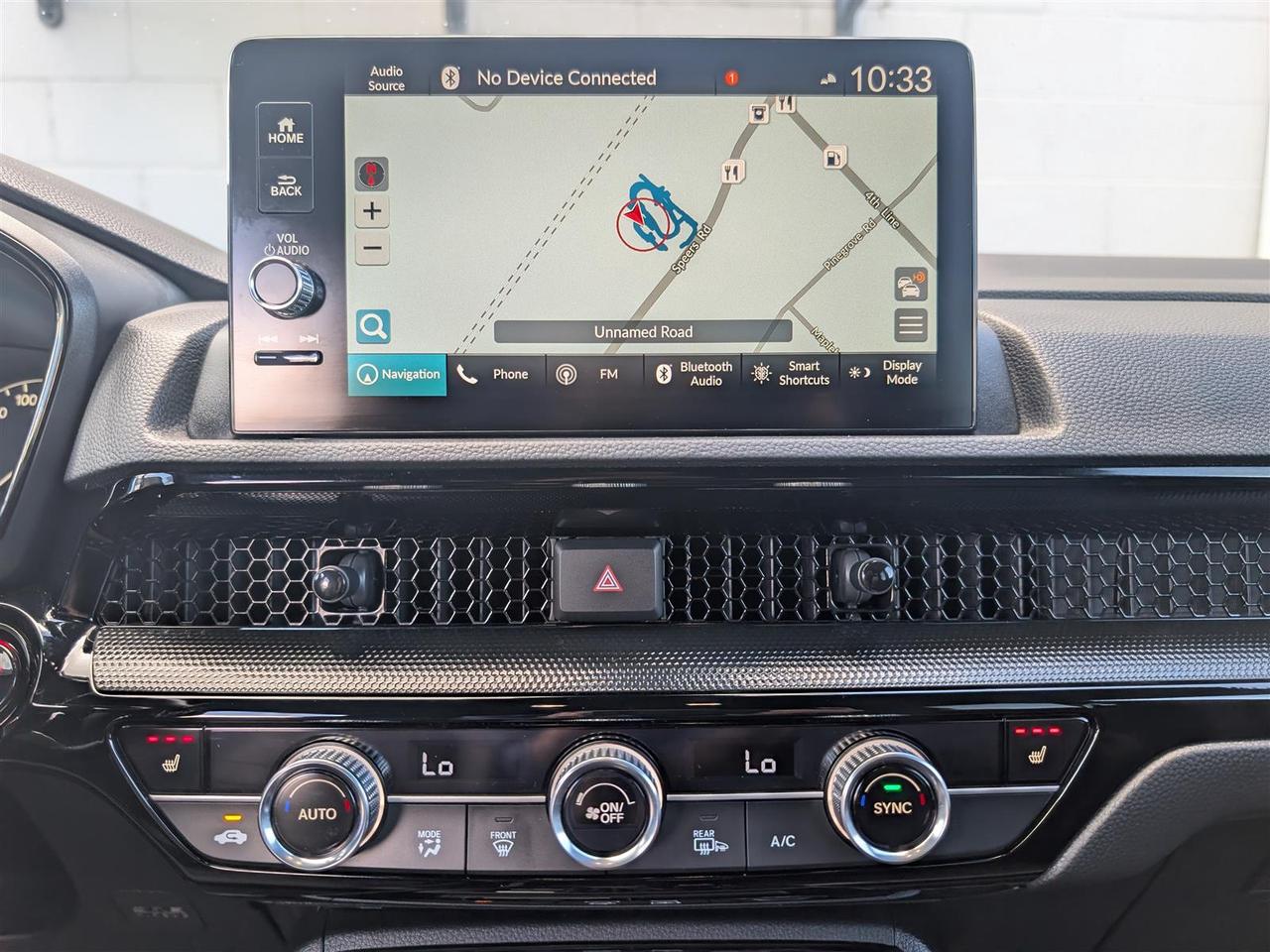 2025 Honda CR-V Hybrid TOURING AWD - NAVI - SUNROOF - LEATHER Photo