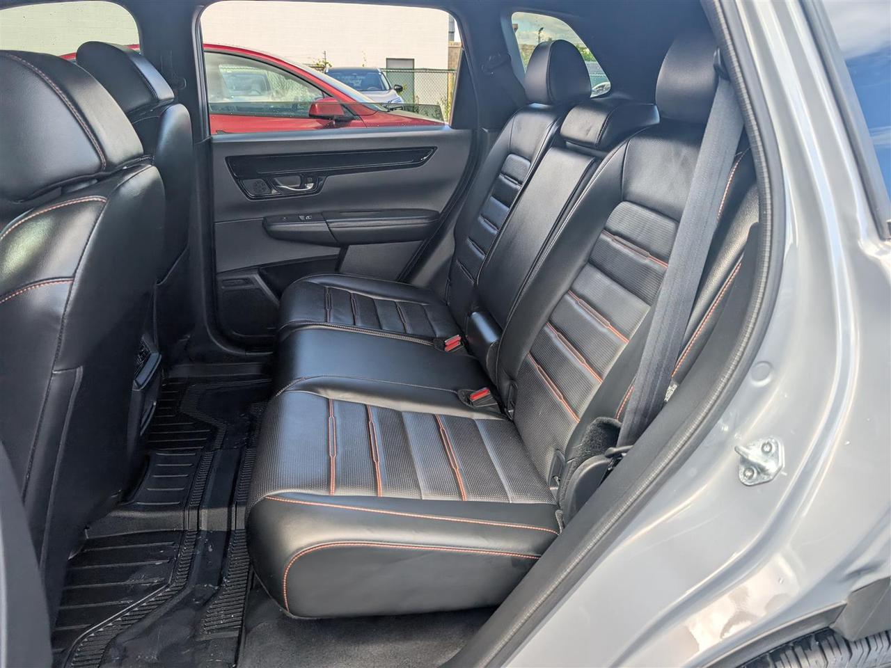 2025 Honda CR-V Hybrid TOURING AWD - NAVI - SUNROOF - LEATHER Photo