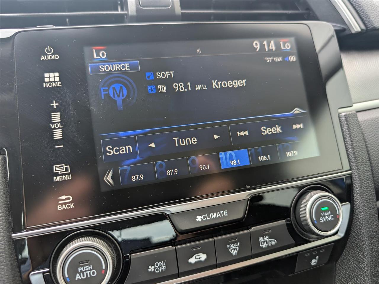 2018 Honda Civic EX - SUNROOF - REVERSE CAM - TECH FEATURES Photo