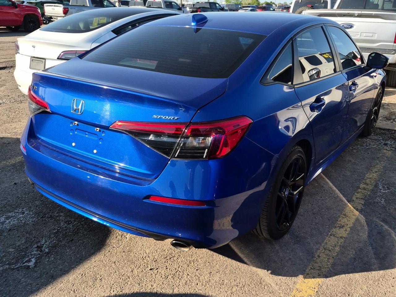 2022 Honda Civic SPORT | SUNROOF | LANE WATCH | NO ACCIDENTS Photo