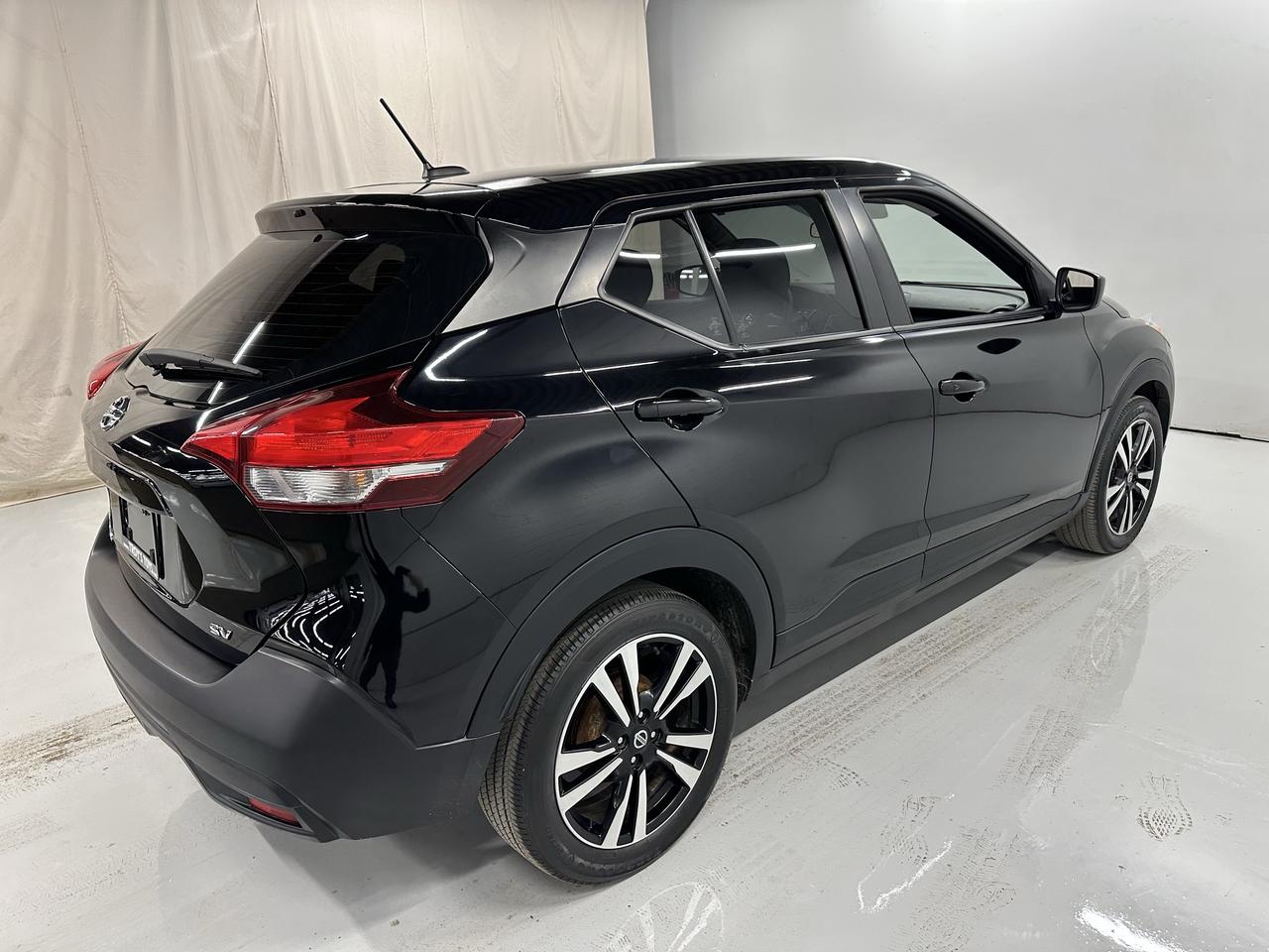 2019 Nissan Kicks SV Photo