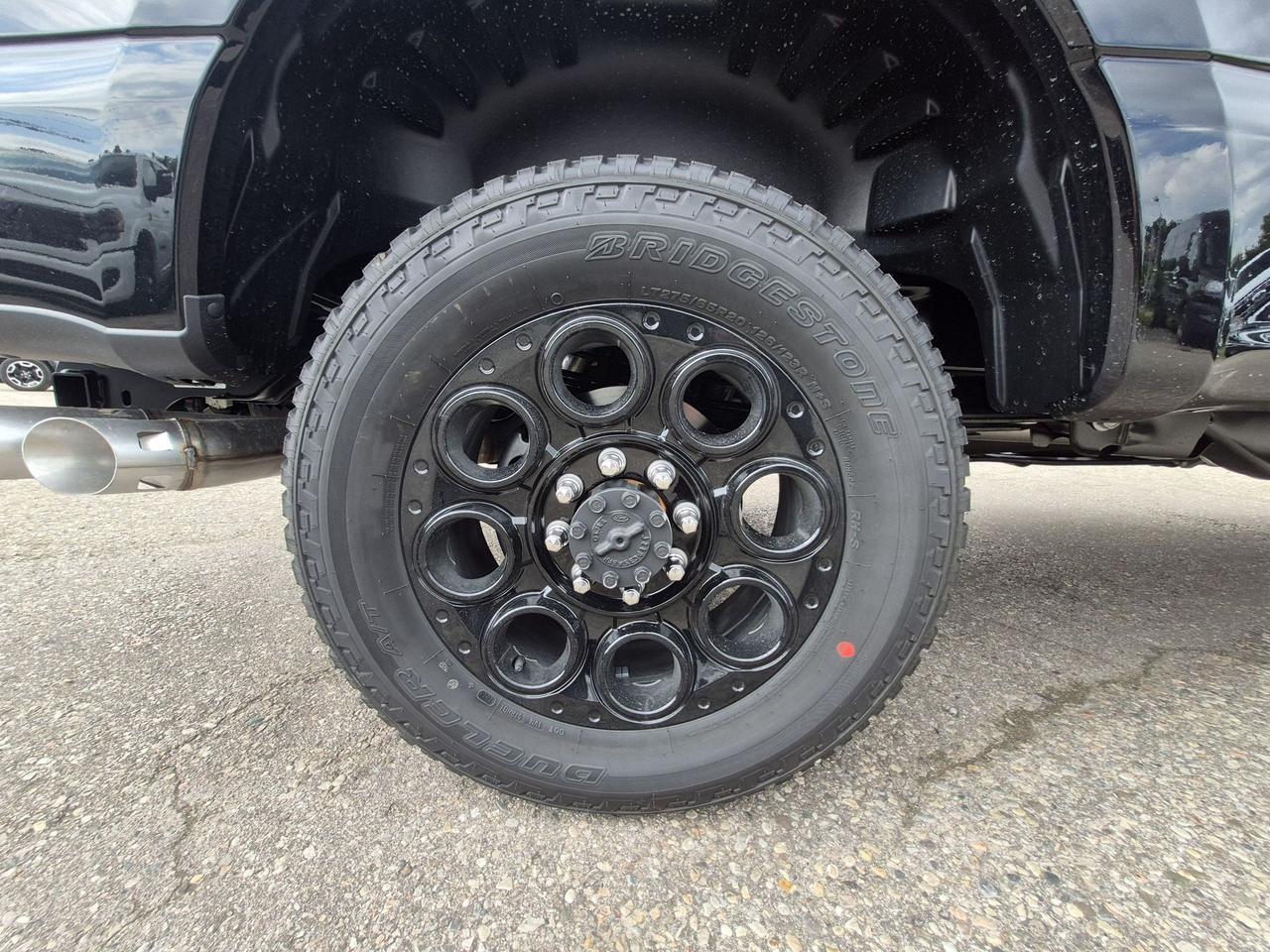 2026 Ford F-350 LARIAT CREW 8' BOX, PREMIUM PKG, MOONROOF Photo