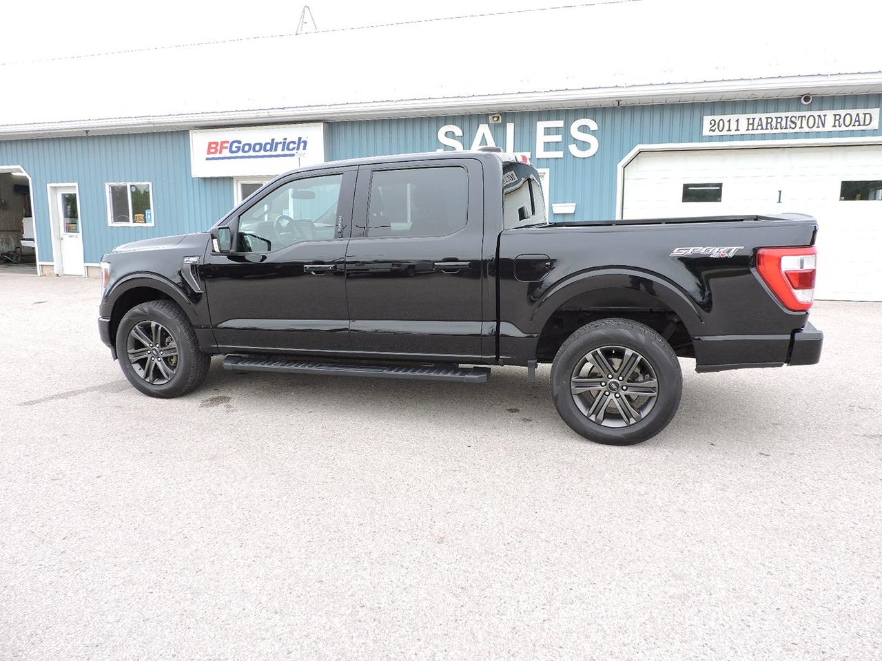 2022 Ford F-150 LARIAT 5.0L 4X4 Sunroof Navigation Loaded 121000KM Photo