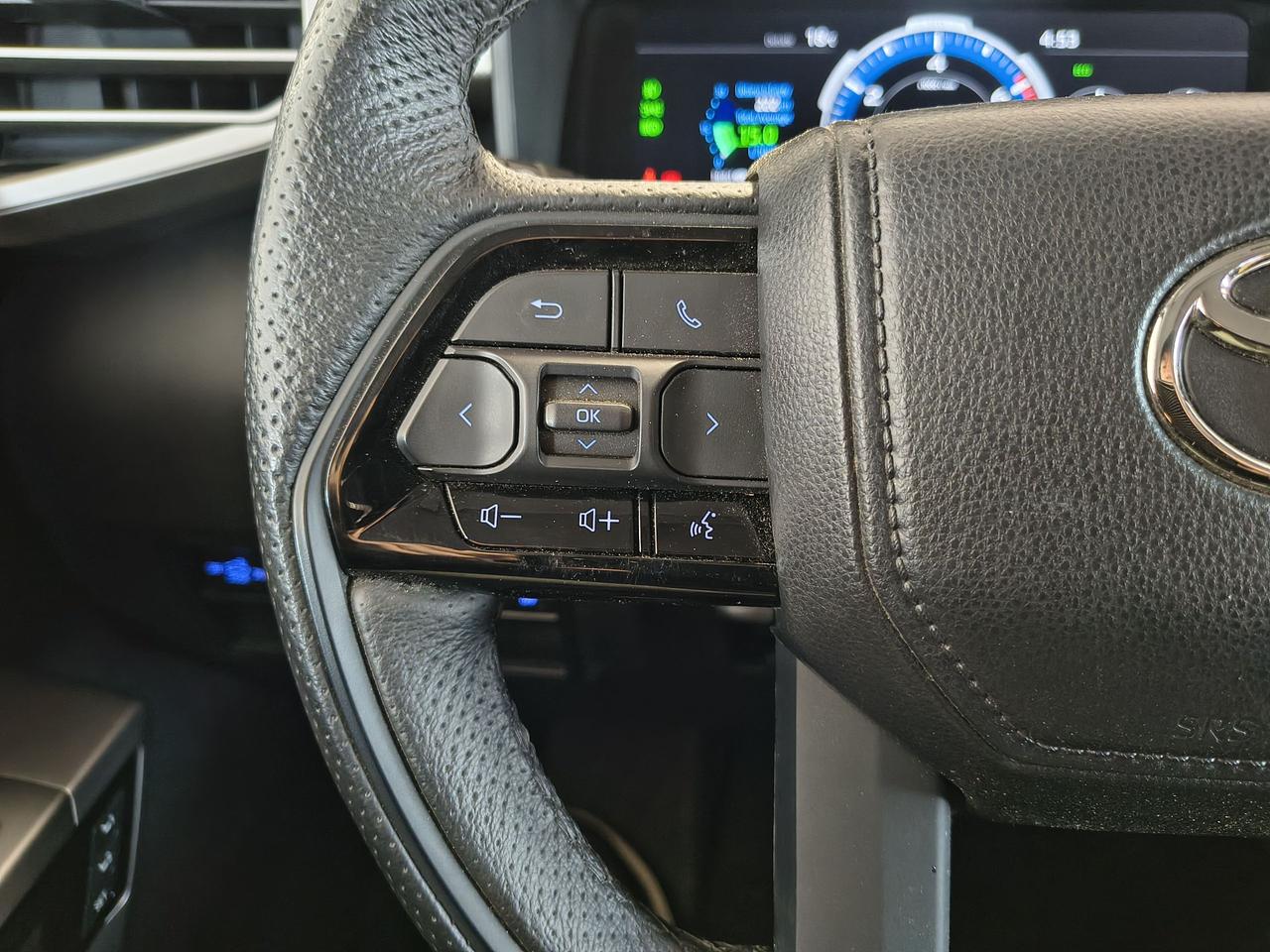 2023 Toyota Tundra LIMITED HYBRID Photo0