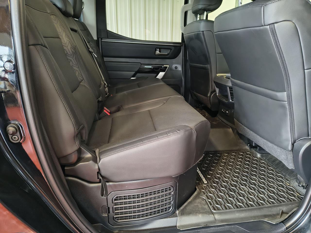 2023 Toyota Tundra LIMITED HYBRID Photo0