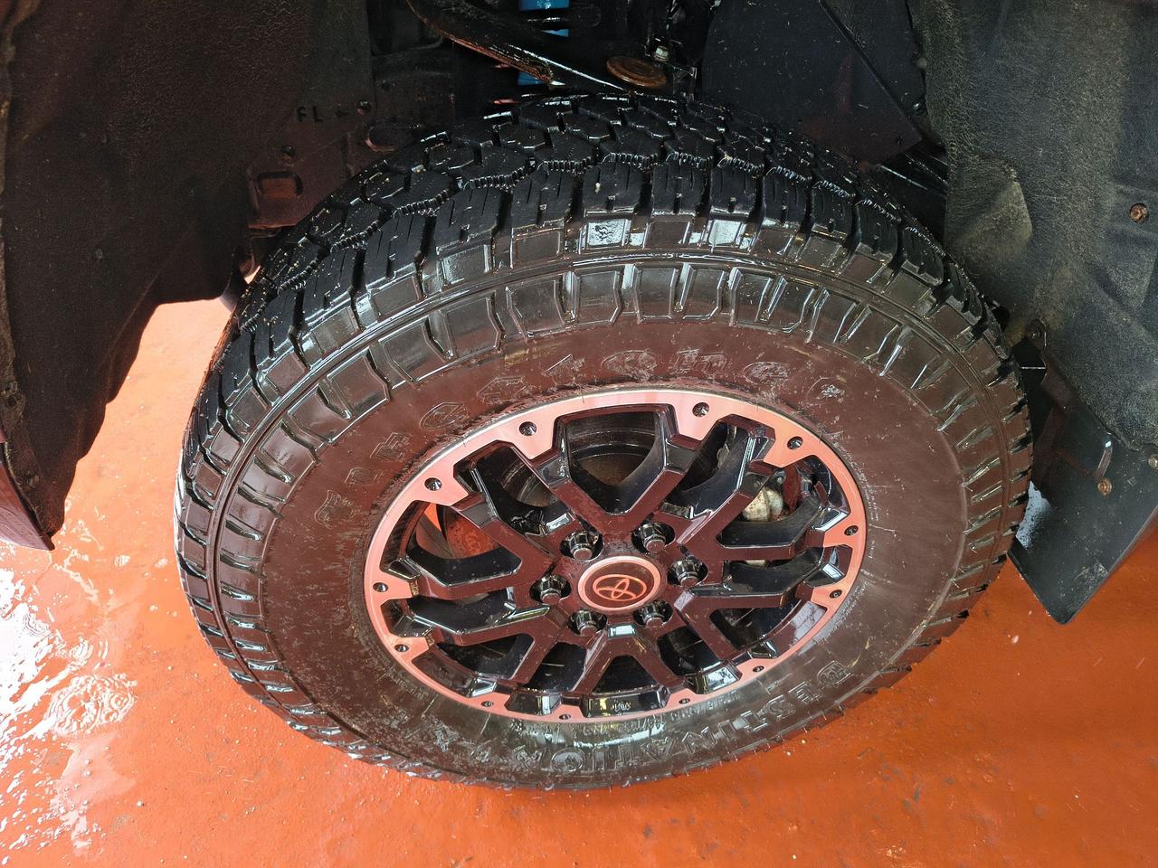 2023 Toyota Tundra LIMITED HYBRID Photo