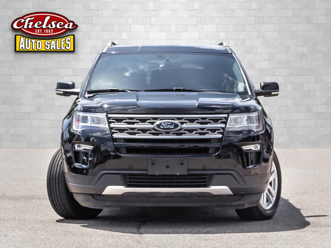 2018 Ford Explorer XLT 4WD Photo