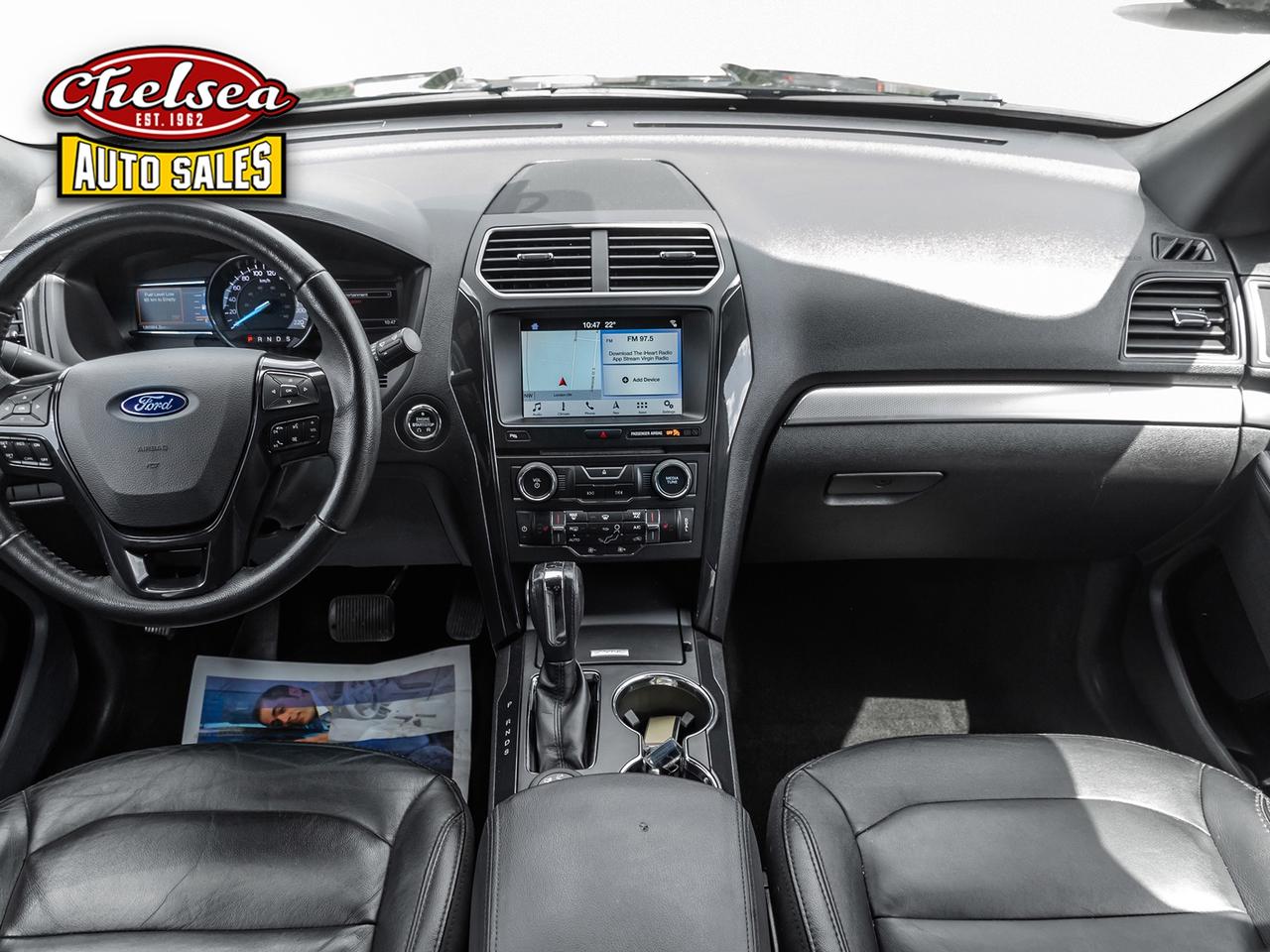 2018 Ford Explorer XLT 4WD Photo