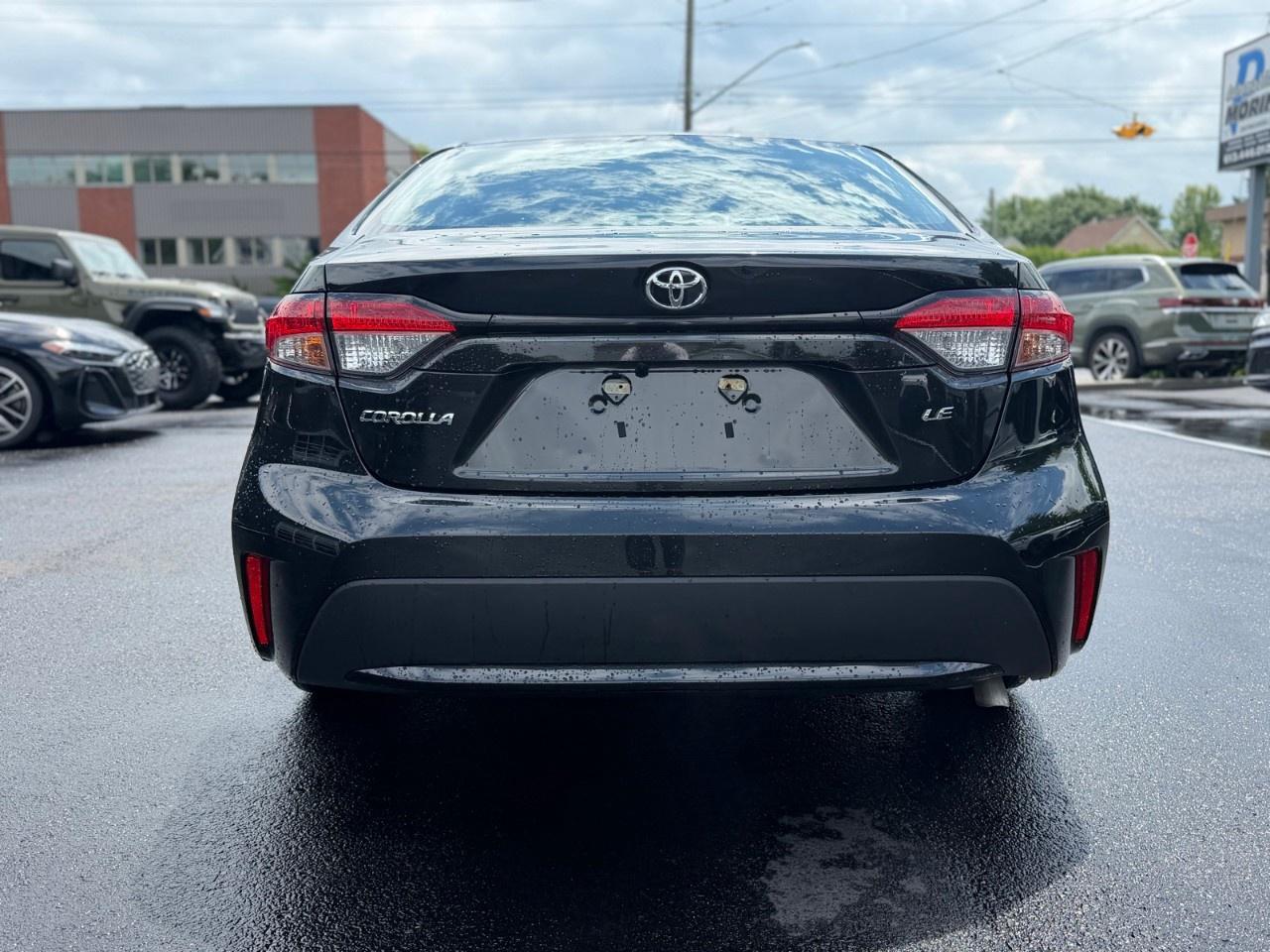 2022 Toyota Corolla LE CVT Photo