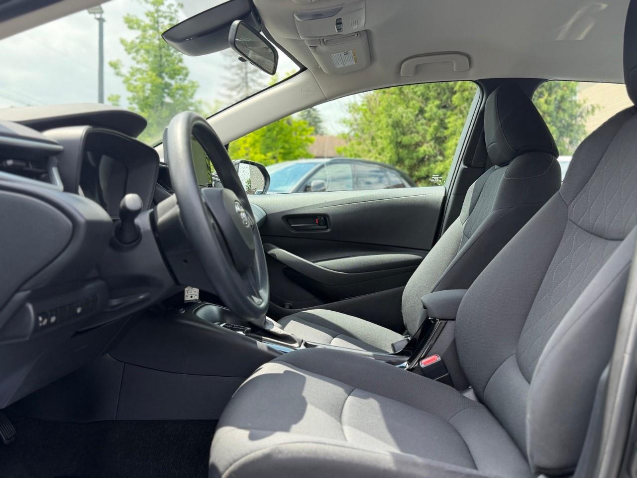 2022 Toyota Corolla LE CVT Photo