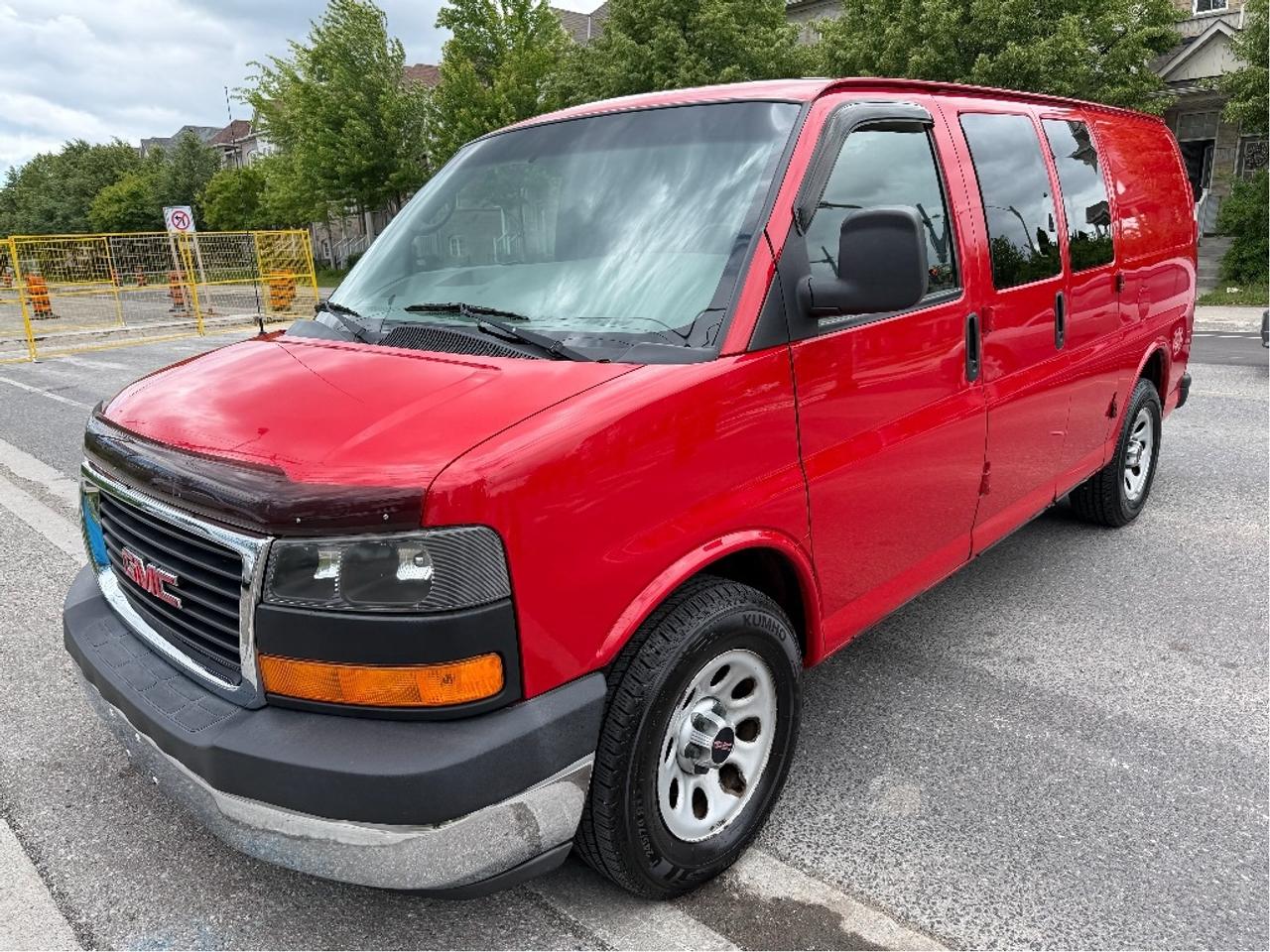 2010 GMC Savana flex fuel Photo