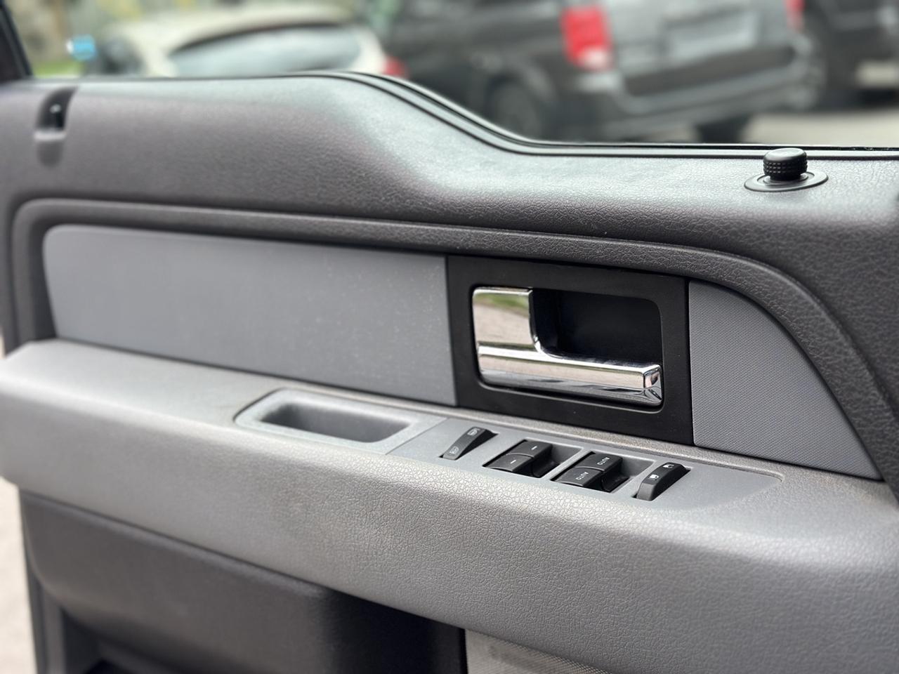 2013 Ford F-150 XTR Photo