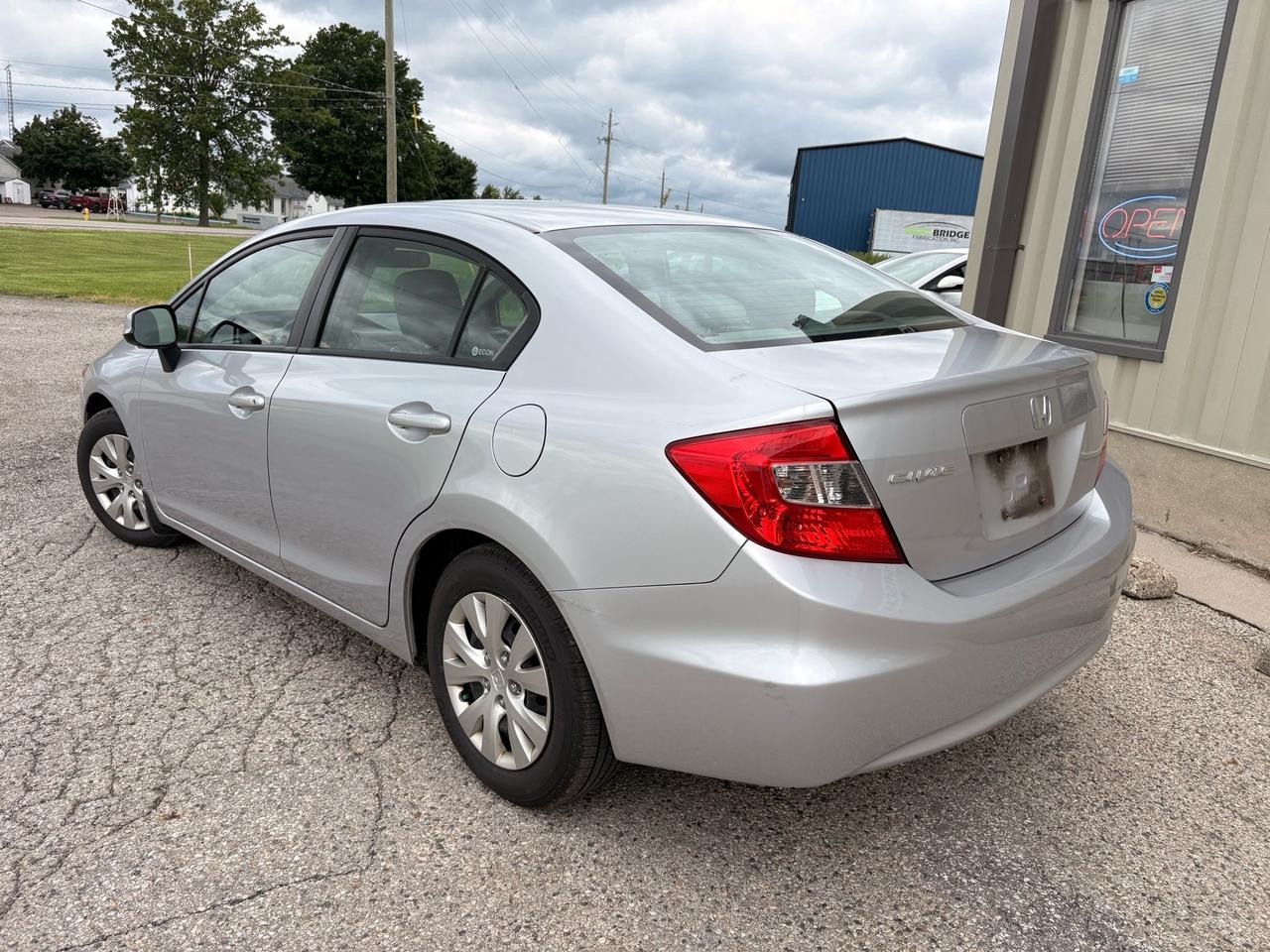 2012 Honda Civic 4DR AUTO Photo