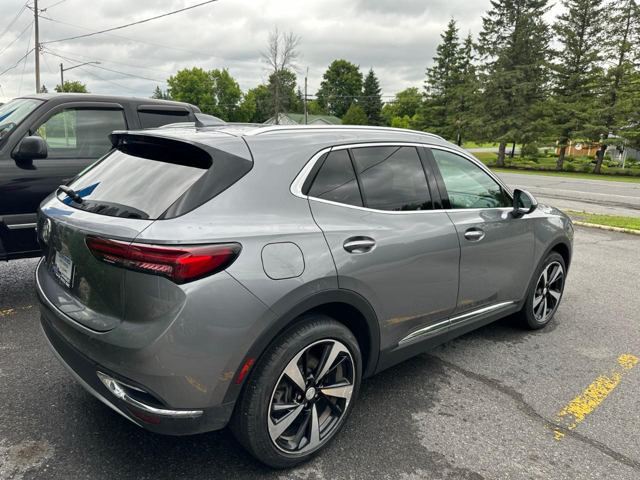 2021 Buick Envision AWD 4dr Essence Photo3