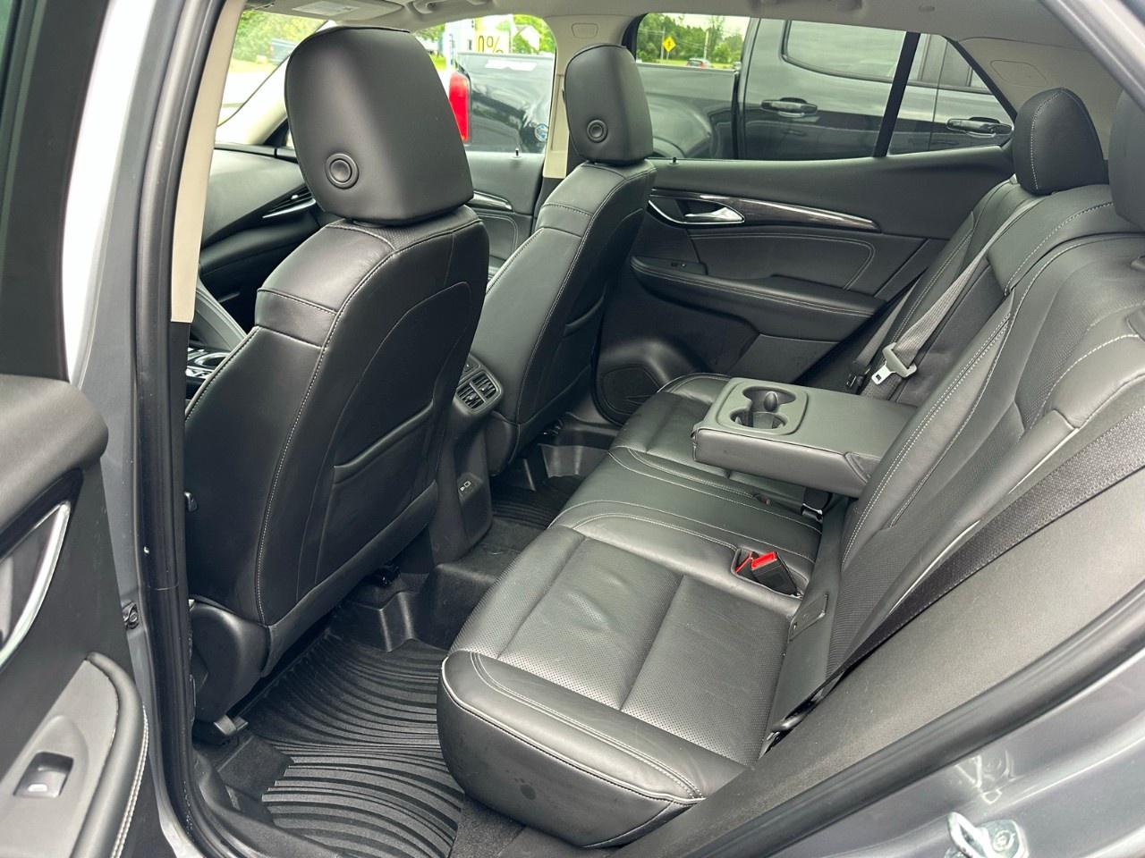 2021 Buick Envision AWD 4dr Essence Photo