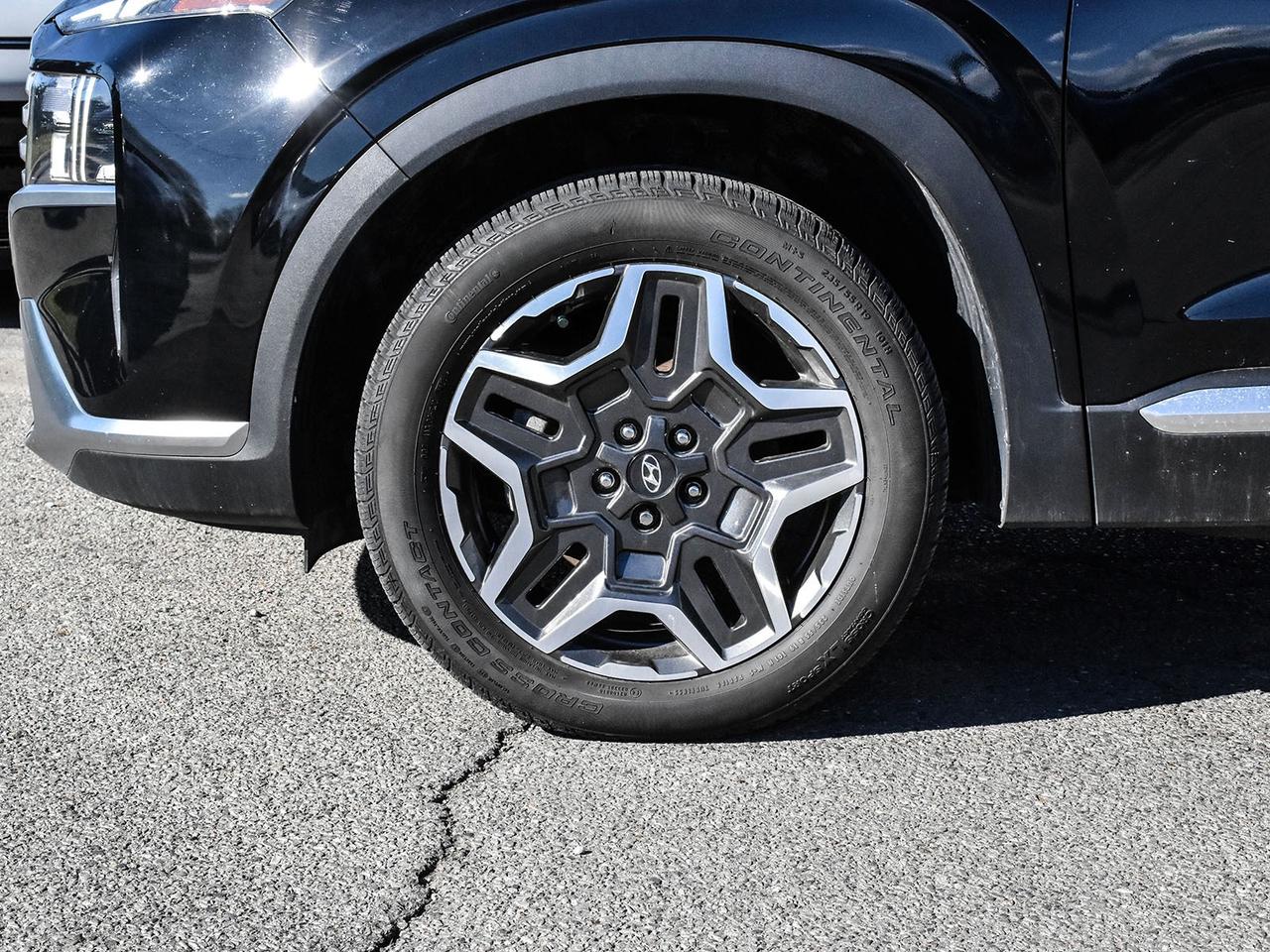 2023 Hyundai Santa Fe Hybrid Luxury Photo
