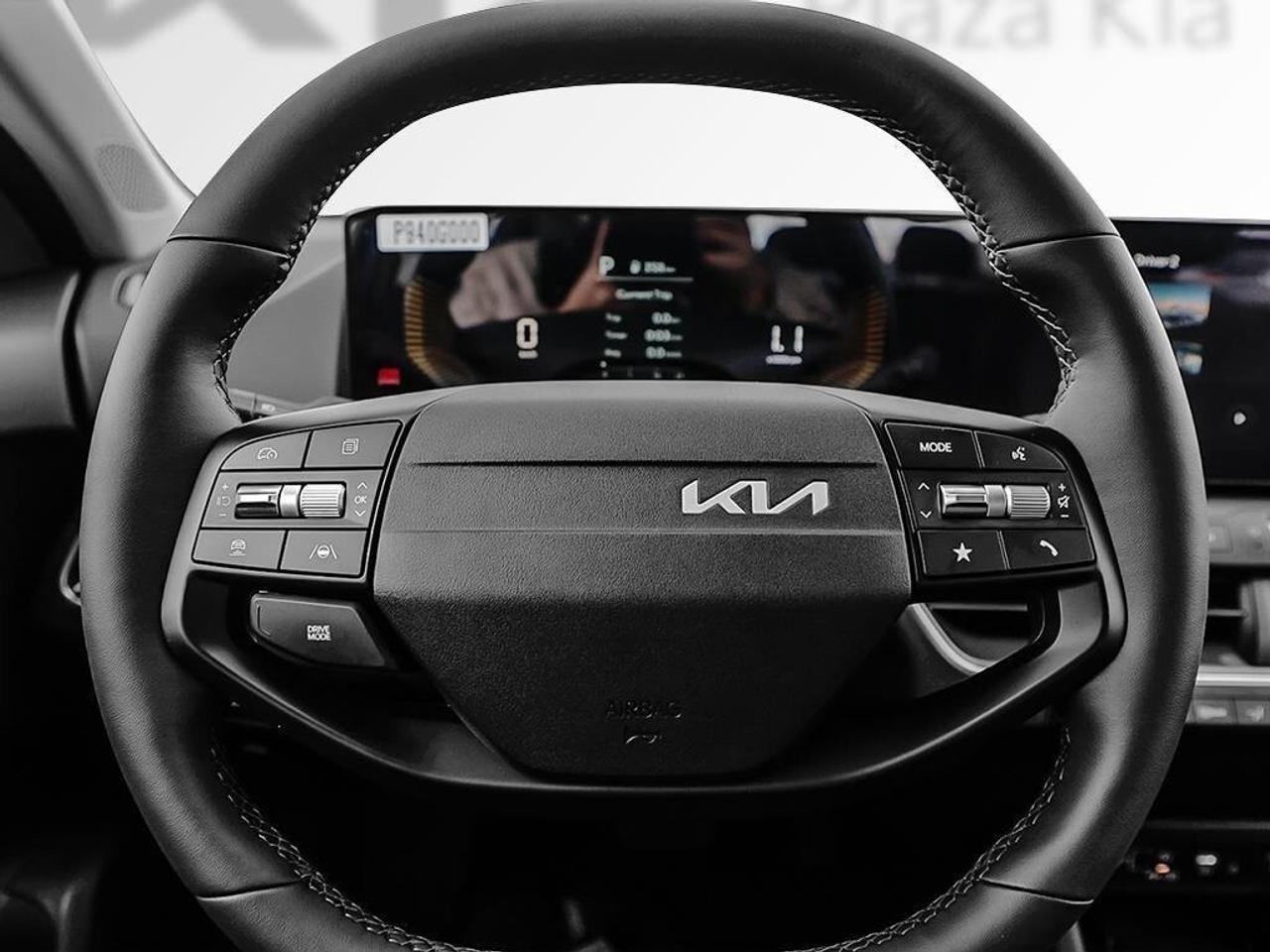 2025 Kia K4 EX Photo