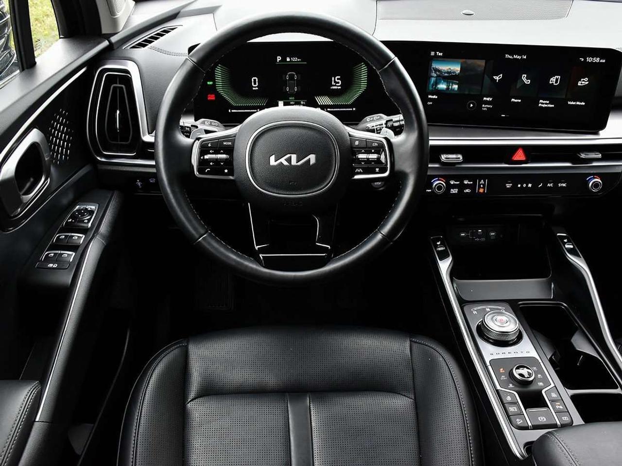 2025 Kia Sorento *AWD   One Owner   Like New* Photo