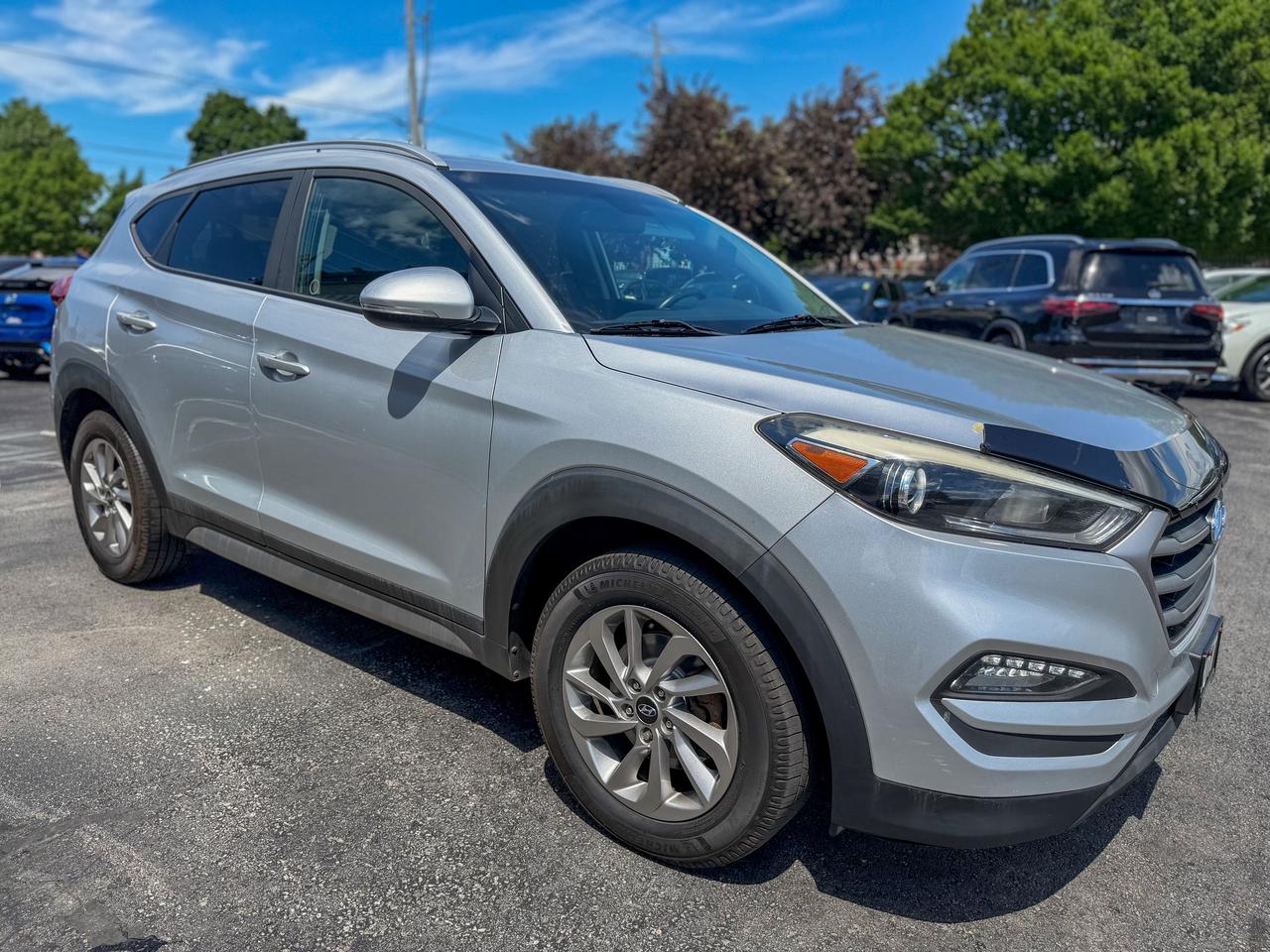 2017 Hyundai Tucson Premium/AWD/LOW KM/BSM/CAMERA/2.0L/HEATED SEATS Photo