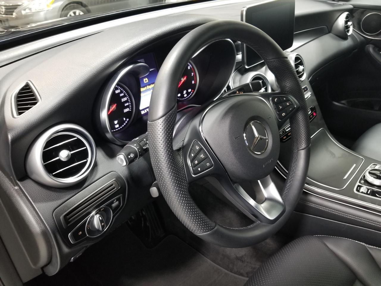 2019 Mercedes-Benz GLC 300 Base GLC 300 4dr All-Wheel Drive Photo