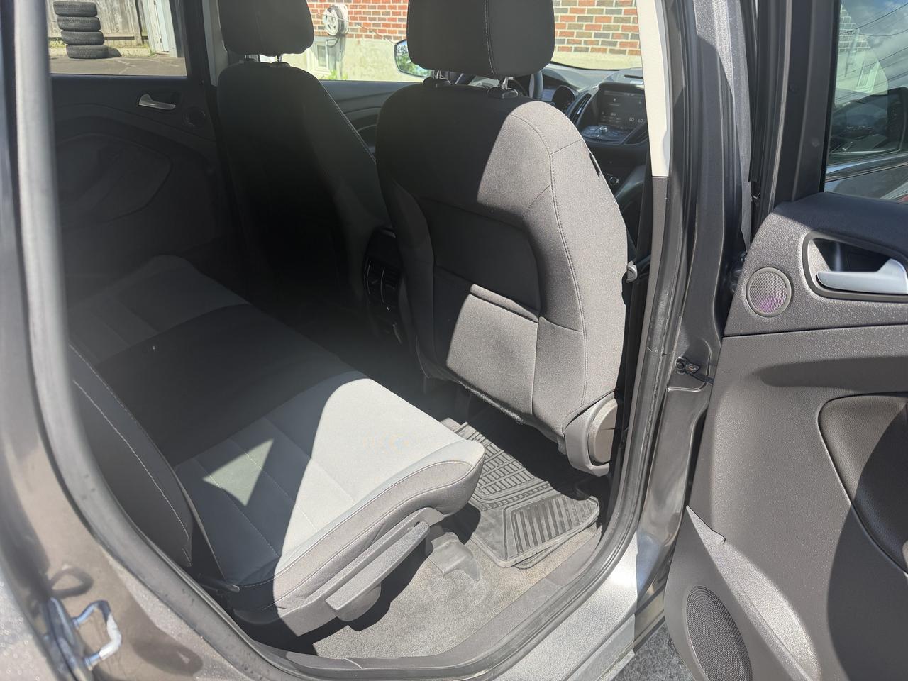 2013 Ford Escape SE | One Owner | Clean CARFAX Photo