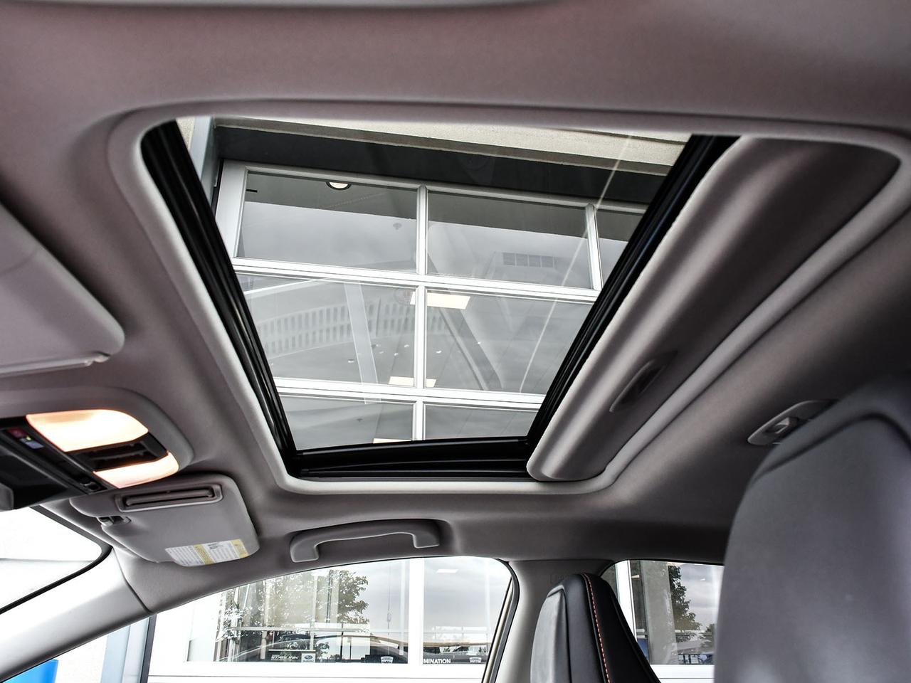 2026 Subaru Crosstrek LIMITED   1OWNER  CLEAN CARFAX   SUNROOF   NAV  BT Photo