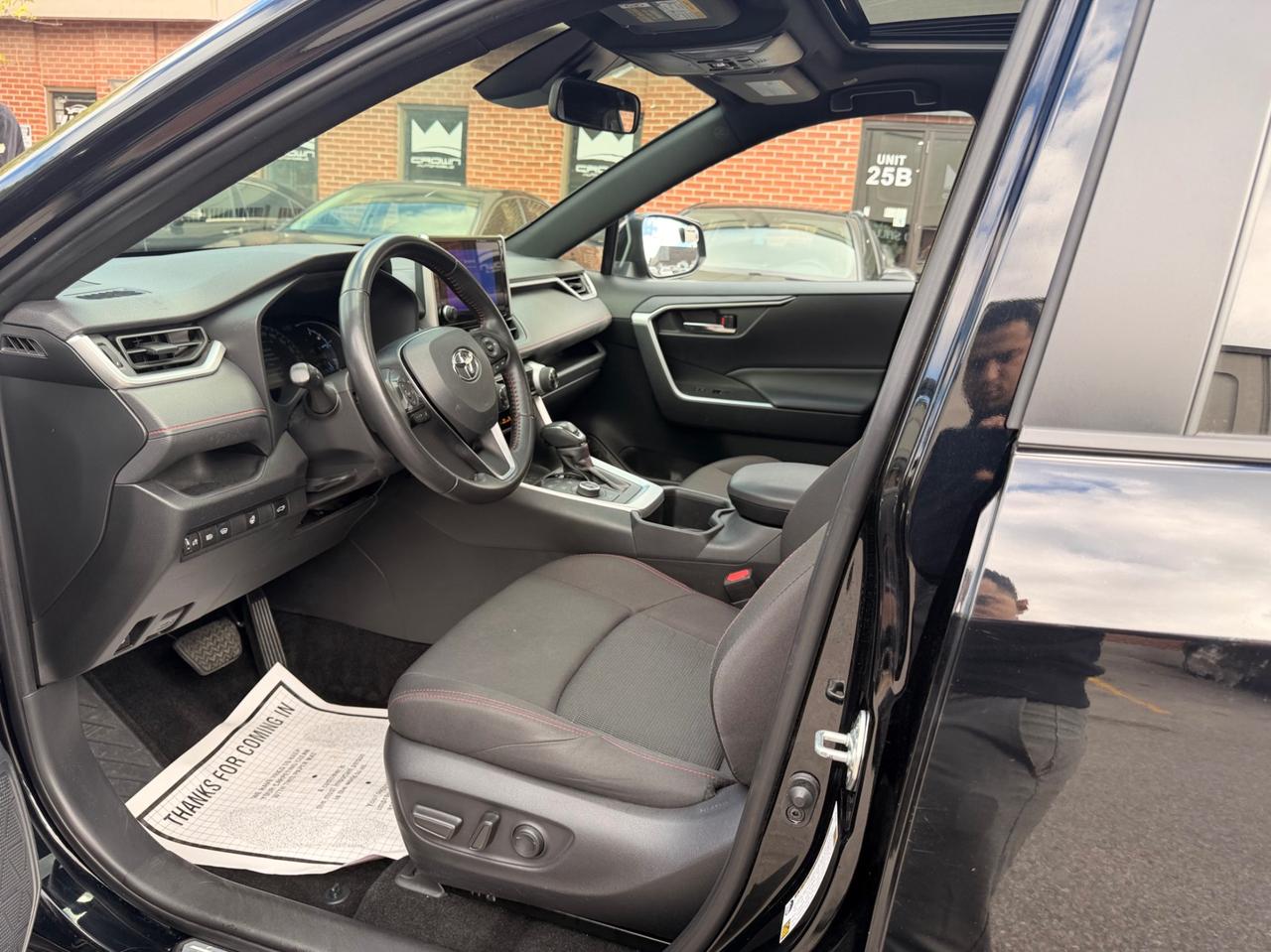 2024 Toyota RAV4 Prime SE AWD Photo