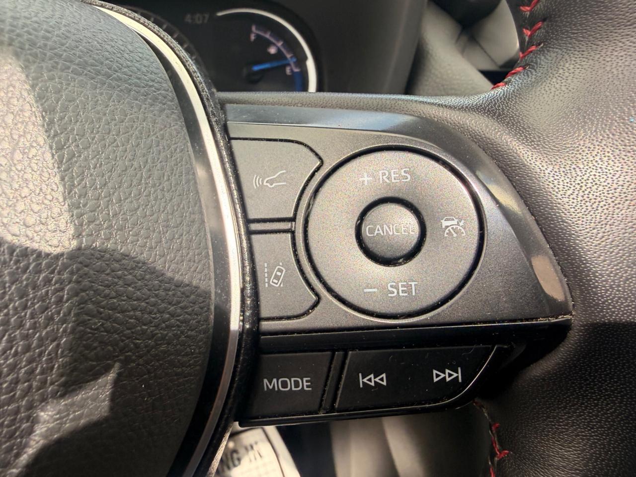 2024 Toyota RAV4 Prime SE AWD Photo