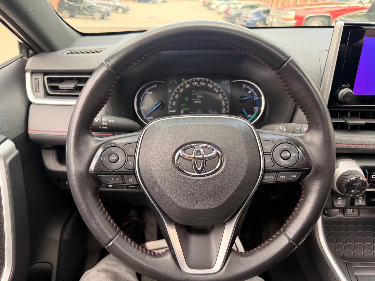 2024 Toyota RAV4 Prime SE AWD Photo