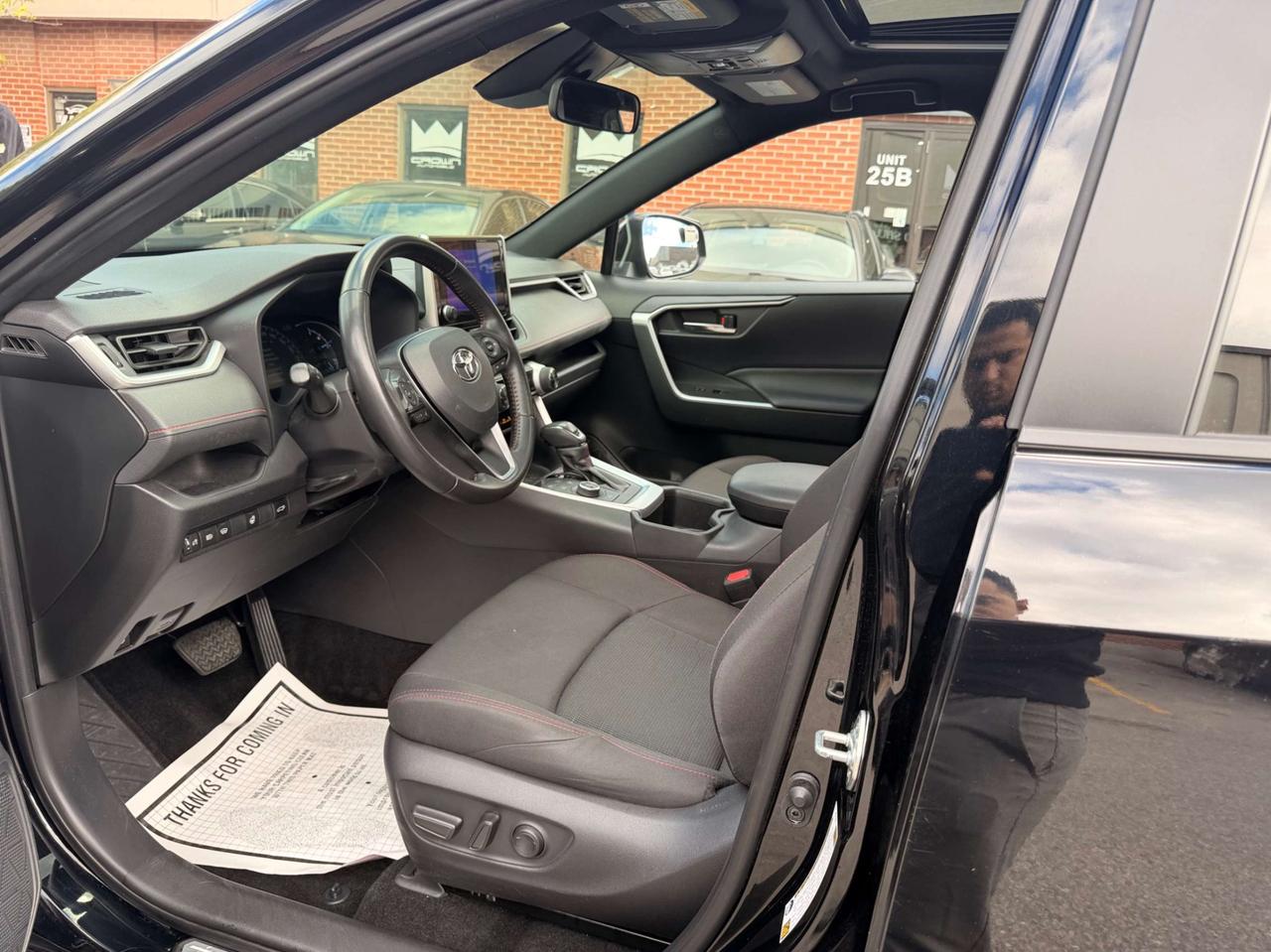 2024 Toyota RAV4 Prime SE AWD Photo