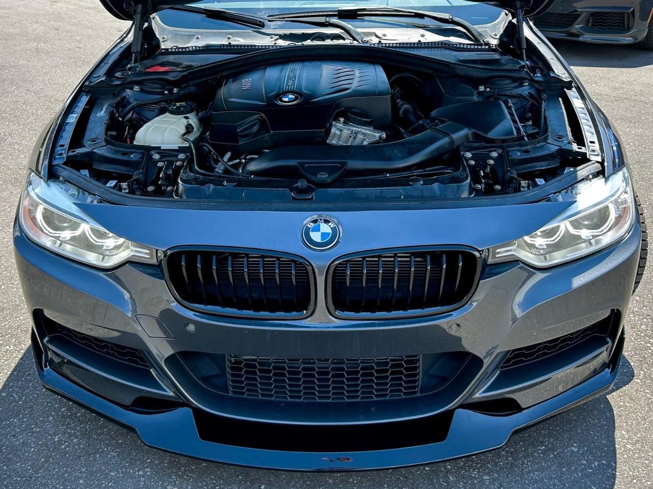 2015 BMW 3 Series M Sport Pckg / 89k km / Red Interior Photo