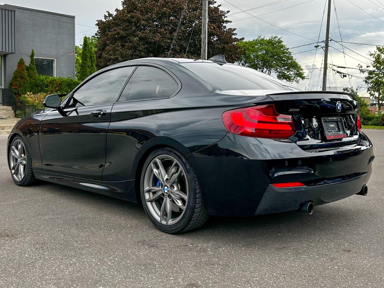 2017 BMW 2 Series 2dr Cpe M240i xDrive AWD Photo
