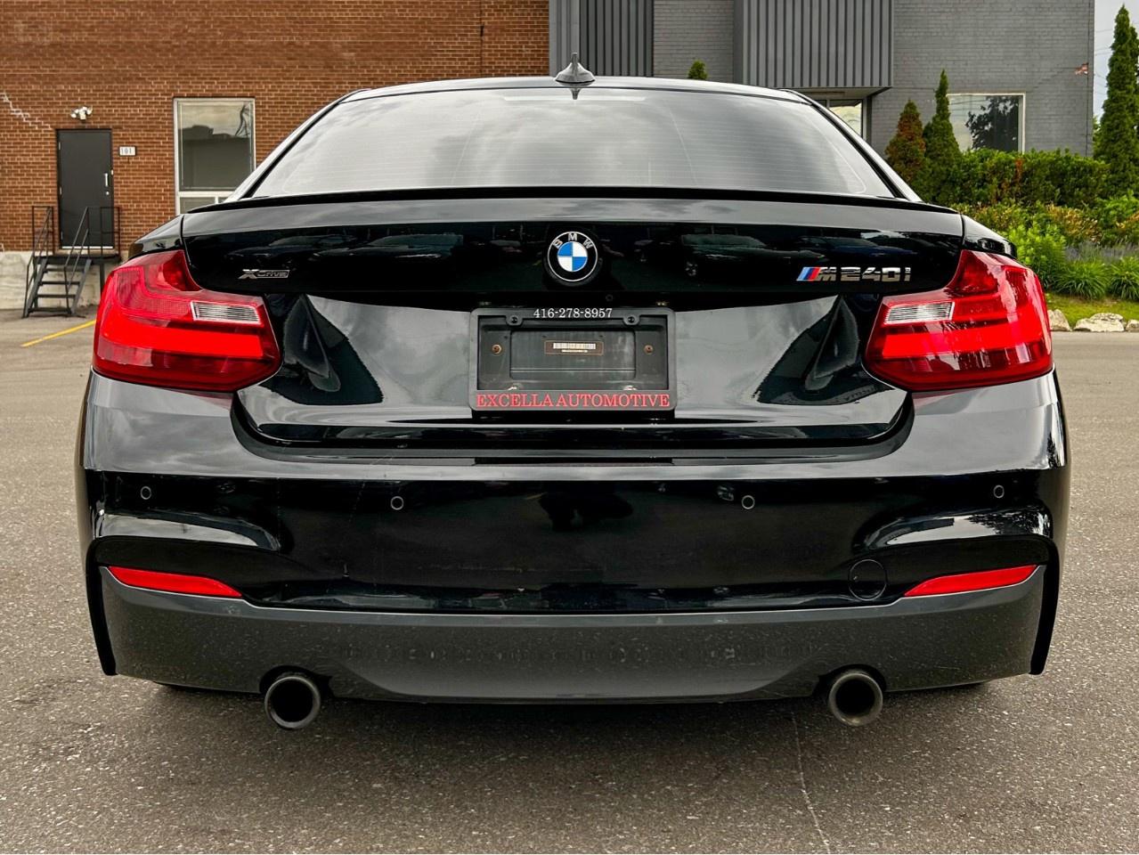 2017 BMW 2 Series 2dr Cpe M240i xDrive AWD Photo