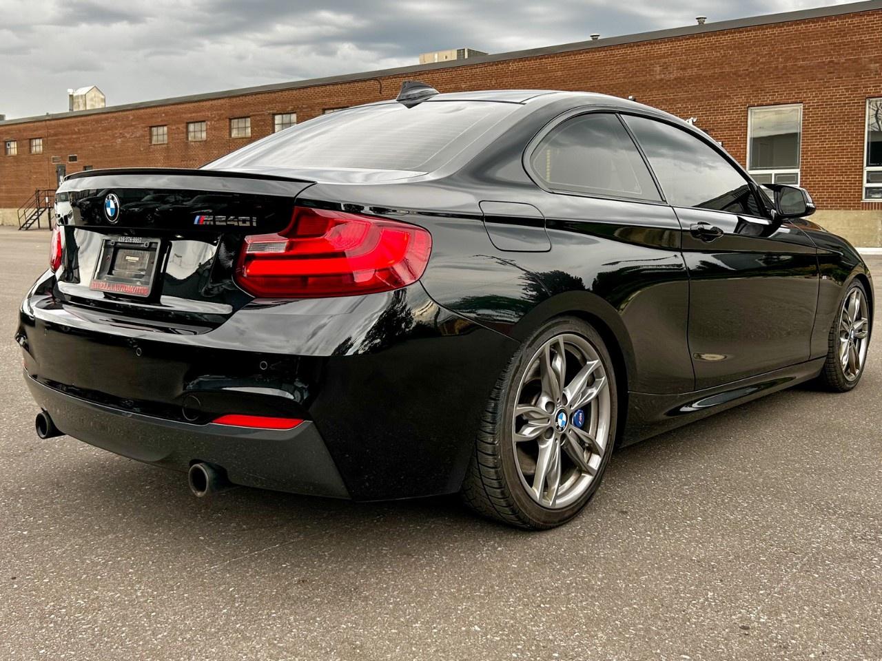 2017 BMW 2 Series 2dr Cpe M240i xDrive AWD Photo