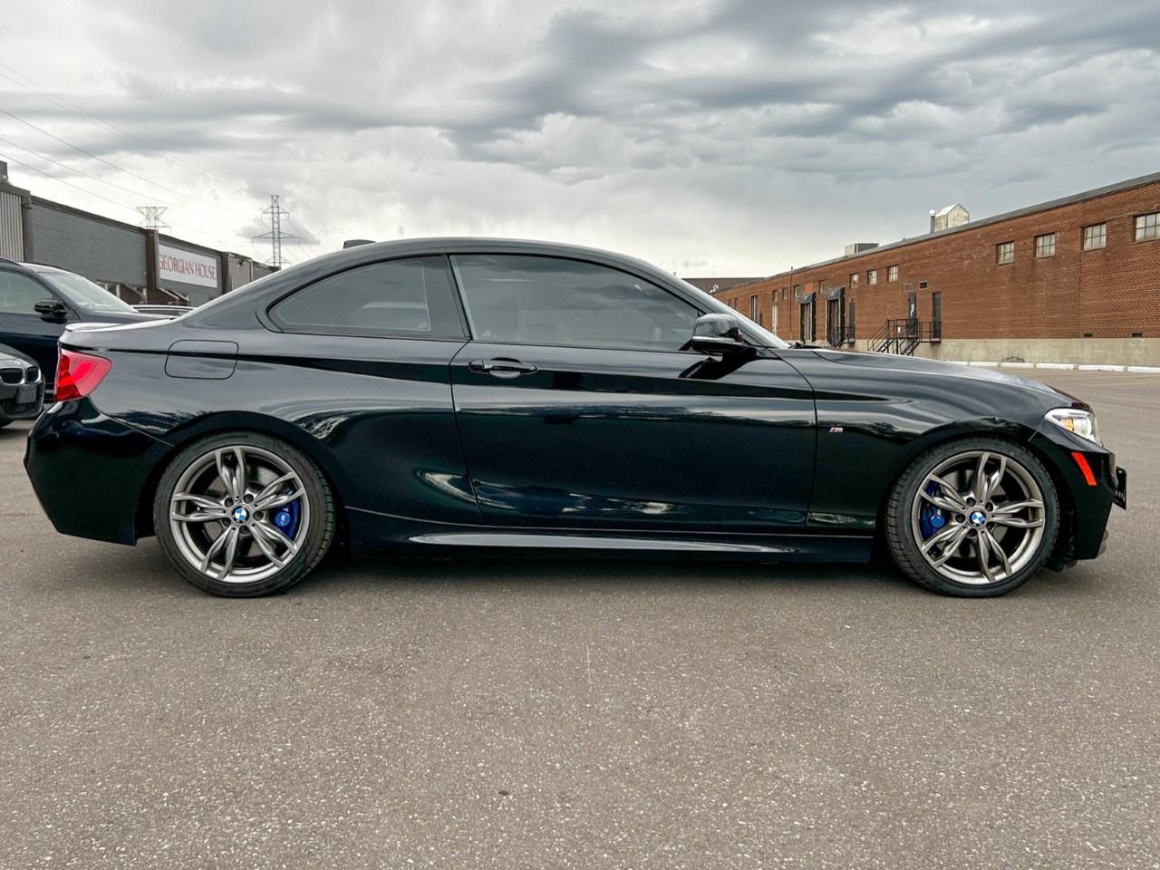 2017 BMW 2 Series 2dr Cpe M240i xDrive AWD Photo