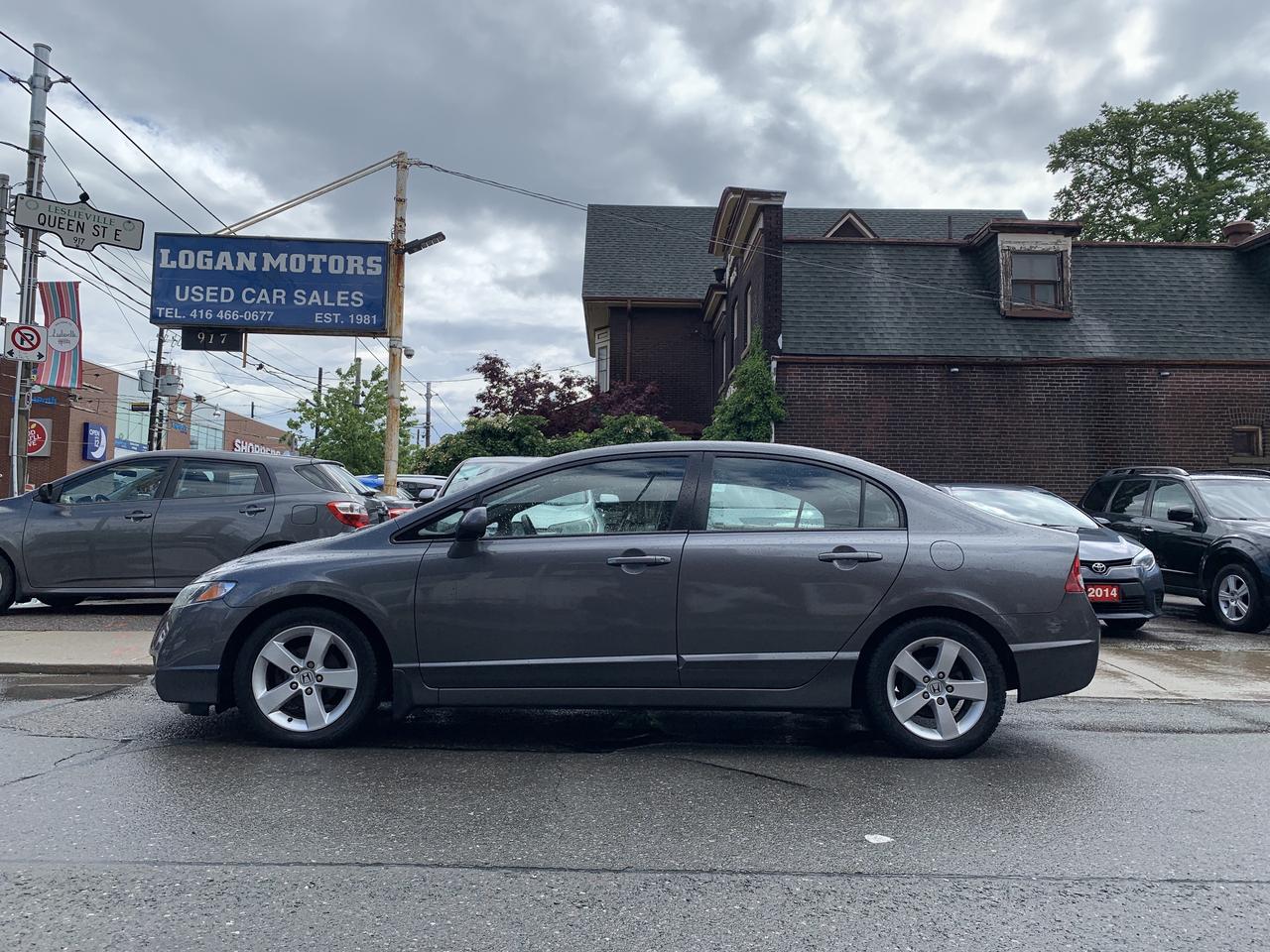 2010 Honda Civic 4dr Auto Sport Photo