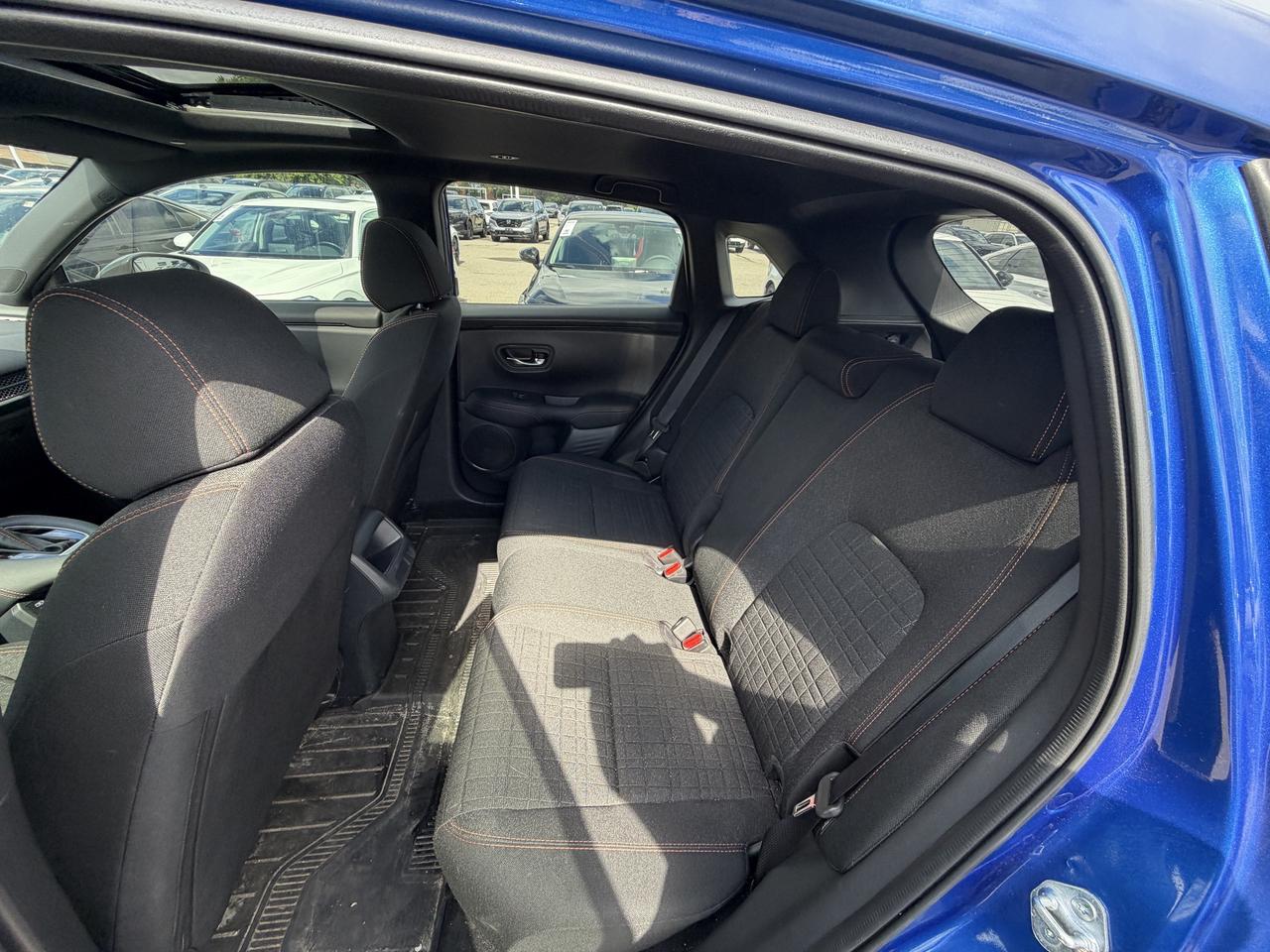 2025 Honda HR-V Sport AWD CVT   NO CLAIMS   SUNROOF   HTD SEAT Photo