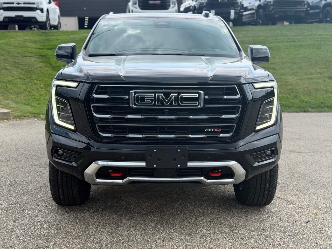 2026 GMC Yukon AT4 4dr 4x4 Photo