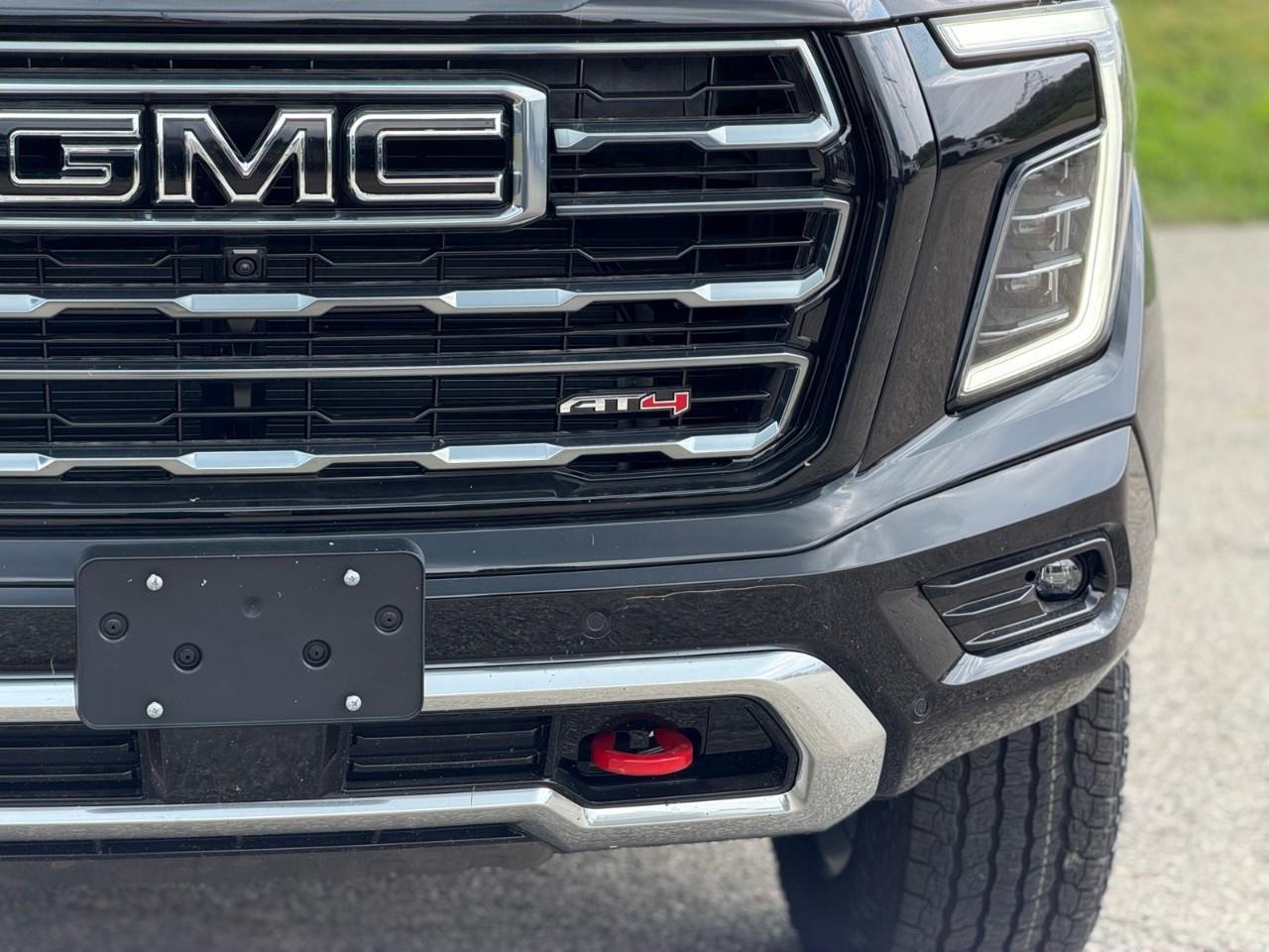 2026 GMC Yukon AT4 4dr 4x4 Photo