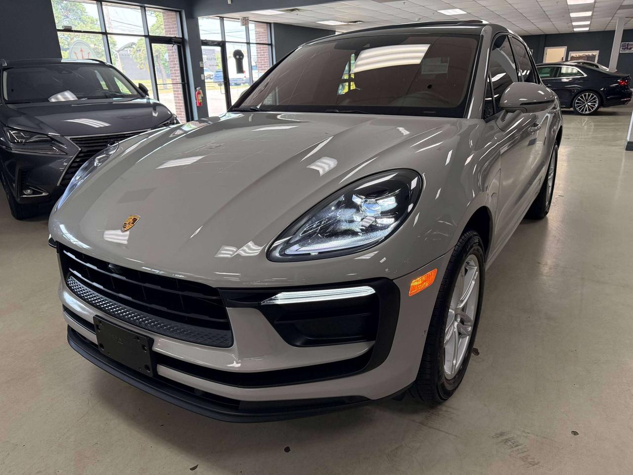 2022 Porsche Macan AWD**PARK ASSIST**360 CAMERA** Photo