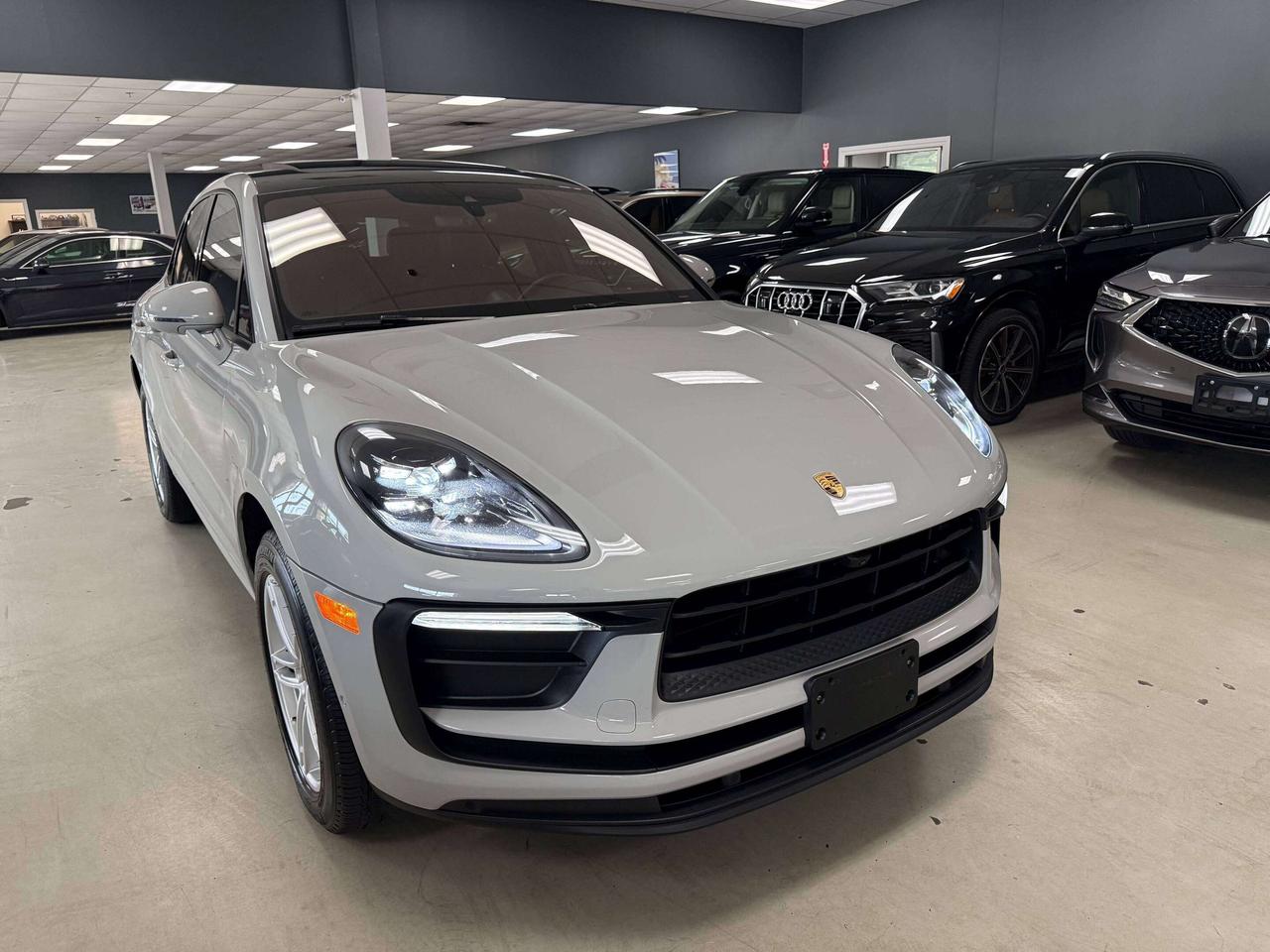 2022 Porsche Macan AWD**PARK ASSIST**360 CAMERA** Photo