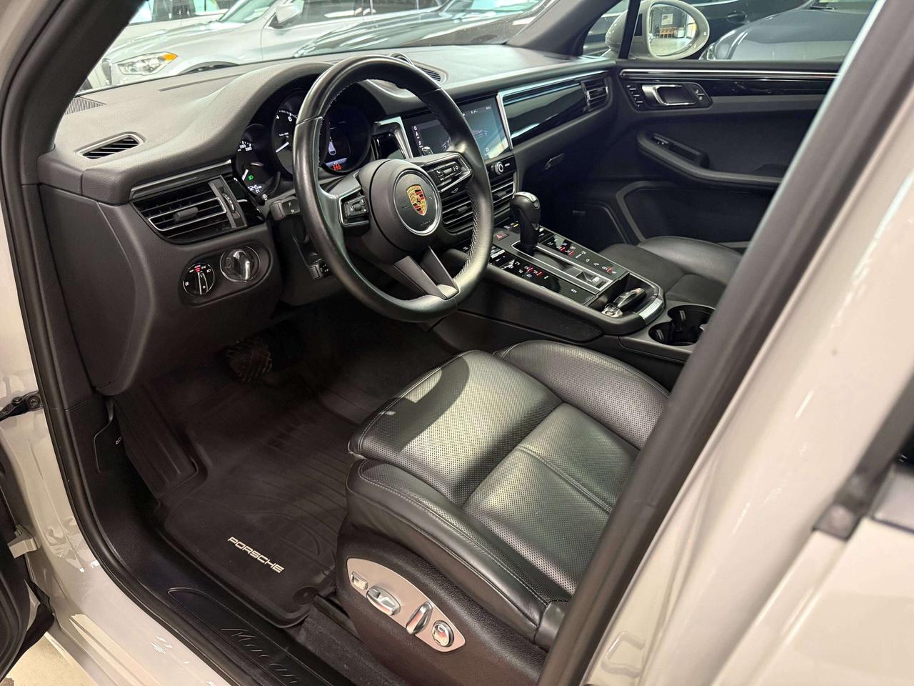 2022 Porsche Macan AWD**PARK ASSIST**360 CAMERA** Photo