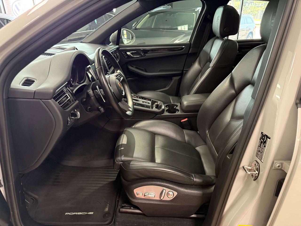 2022 Porsche Macan AWD**PARK ASSIST**360 CAMERA** Photo