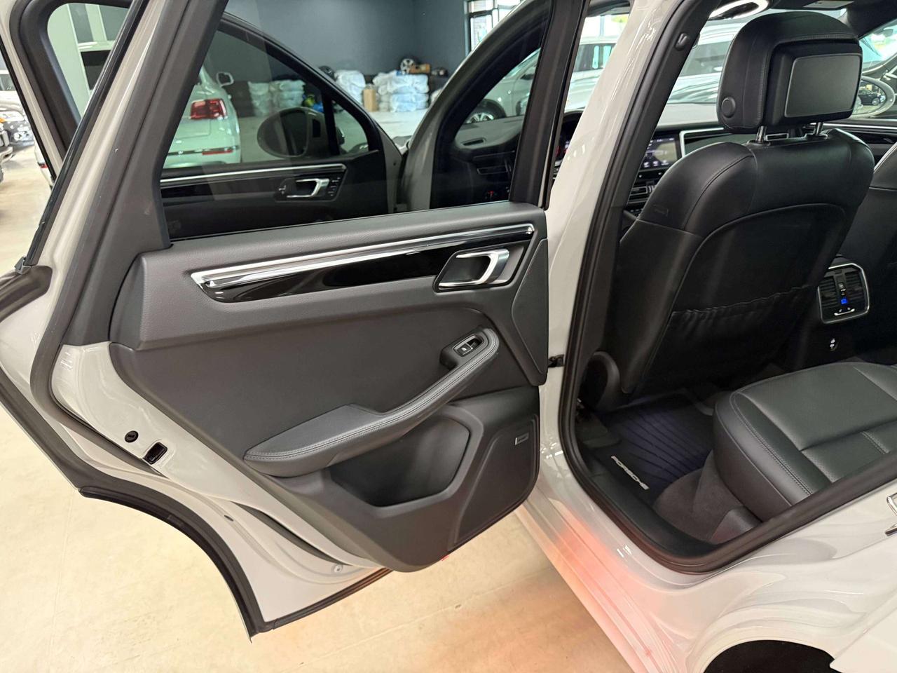 2022 Porsche Macan AWD**PARK ASSIST**360 CAMERA** Photo