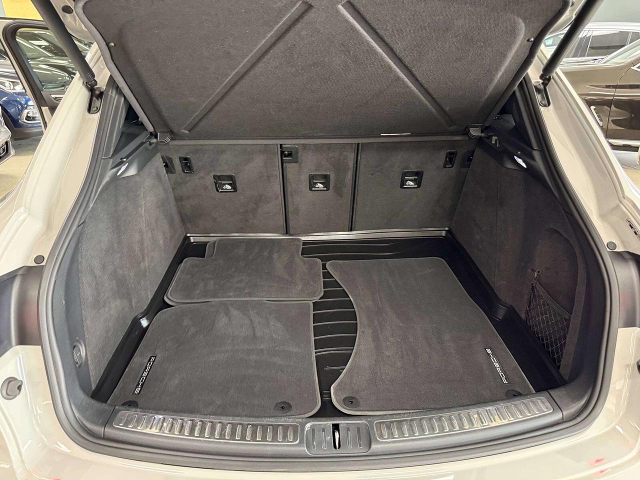 2022 Porsche Macan AWD**PARK ASSIST**360 CAMERA** Photo