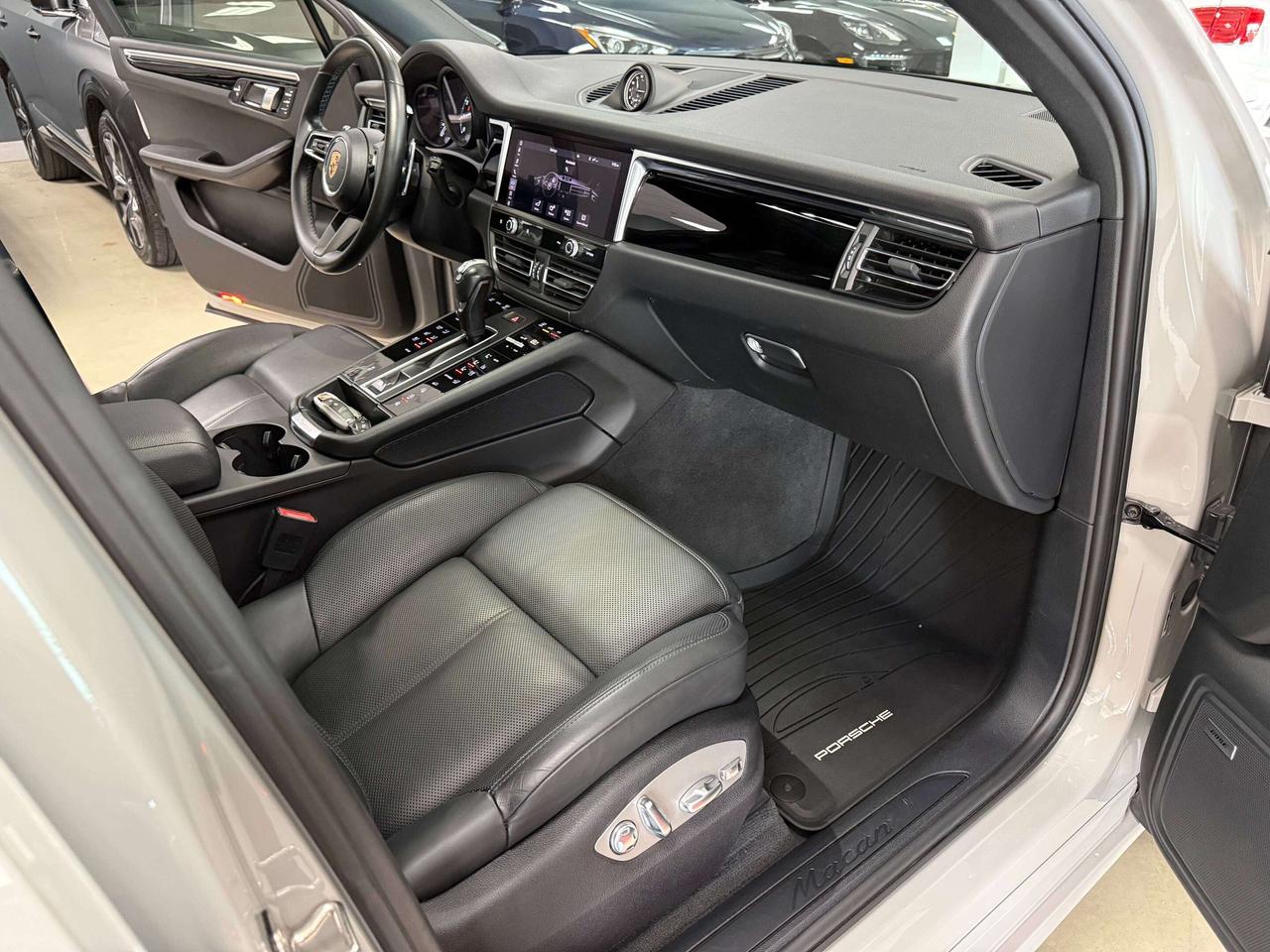 2022 Porsche Macan AWD**PARK ASSIST**360 CAMERA** Photo