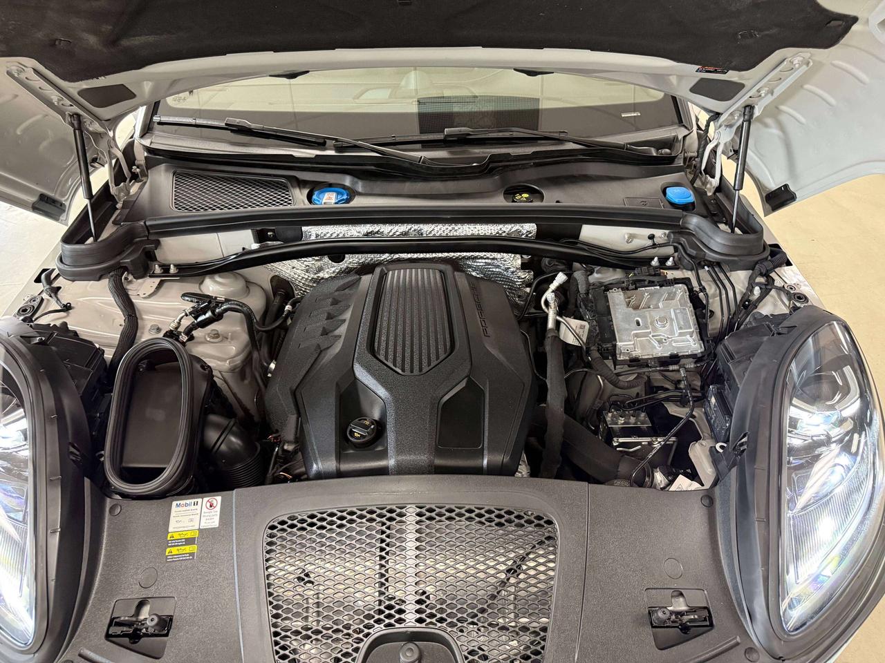 2022 Porsche Macan AWD**PARK ASSIST**360 CAMERA** Photo
