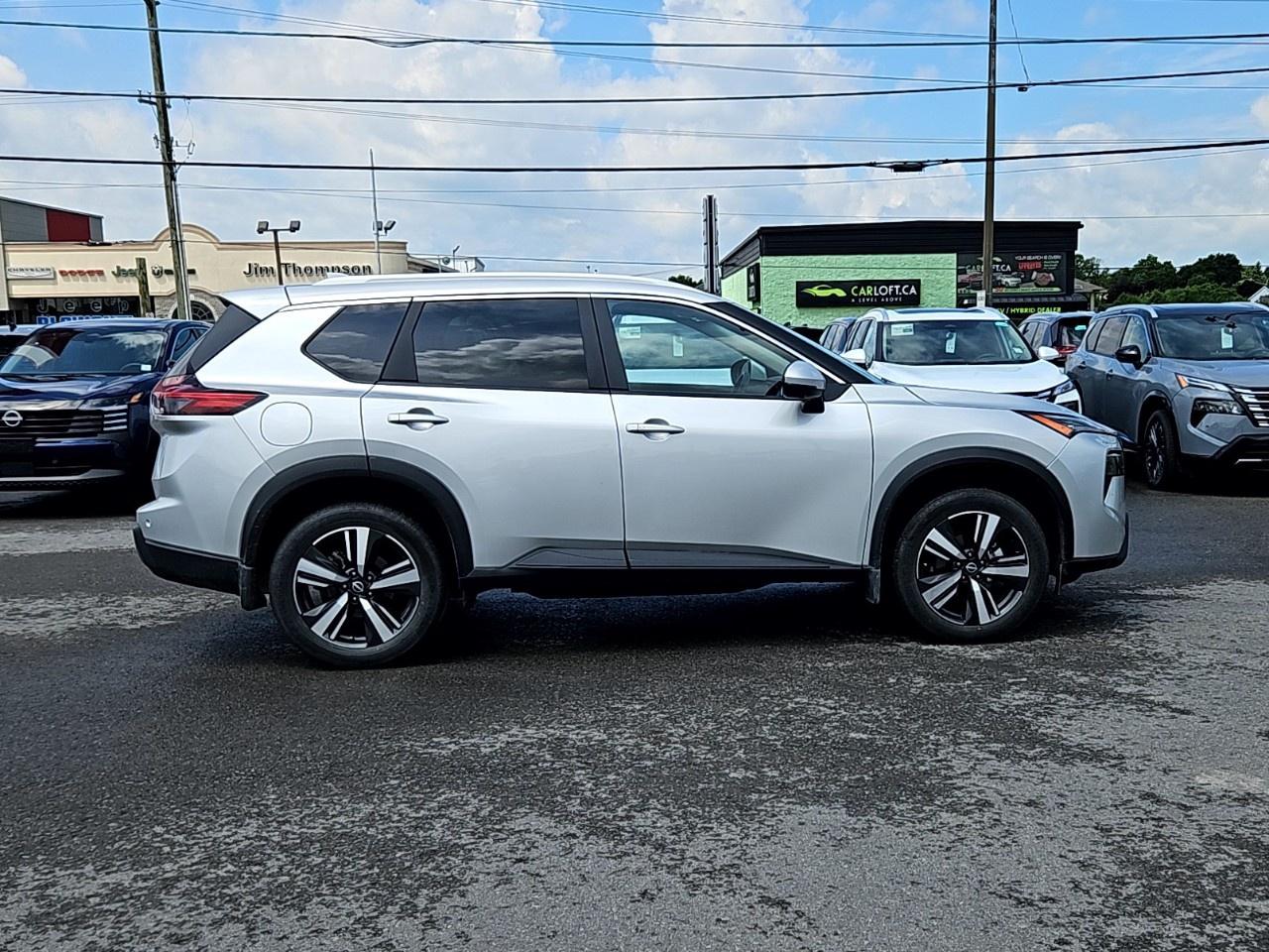 2025 Nissan Rogue AWD SV Moonroof Photo