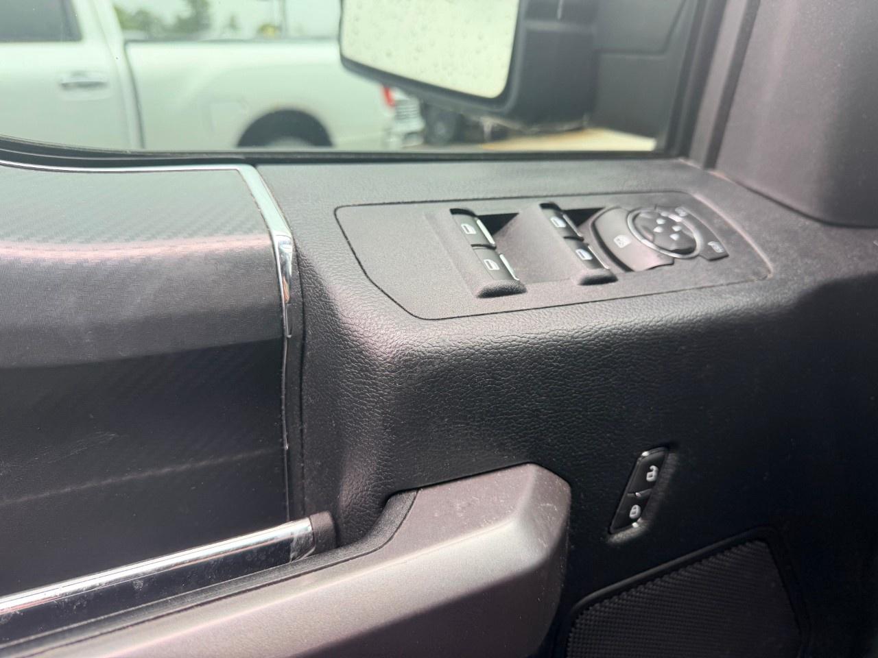 2019 Ford F-150 XLT 4WD SuperCrew 5.5' Box Photo