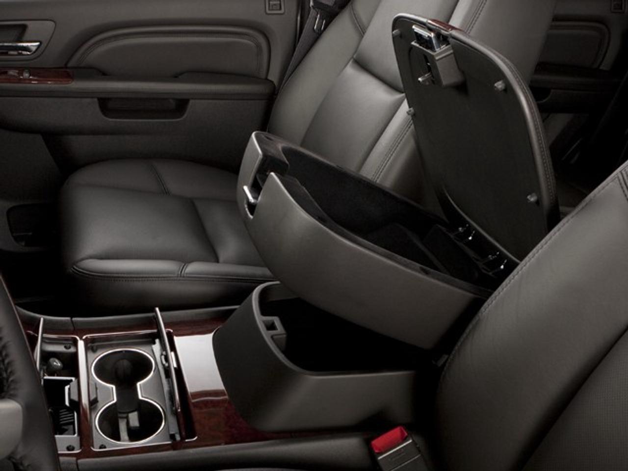 2013 Cadillac Escalade AWD 4DR Photo